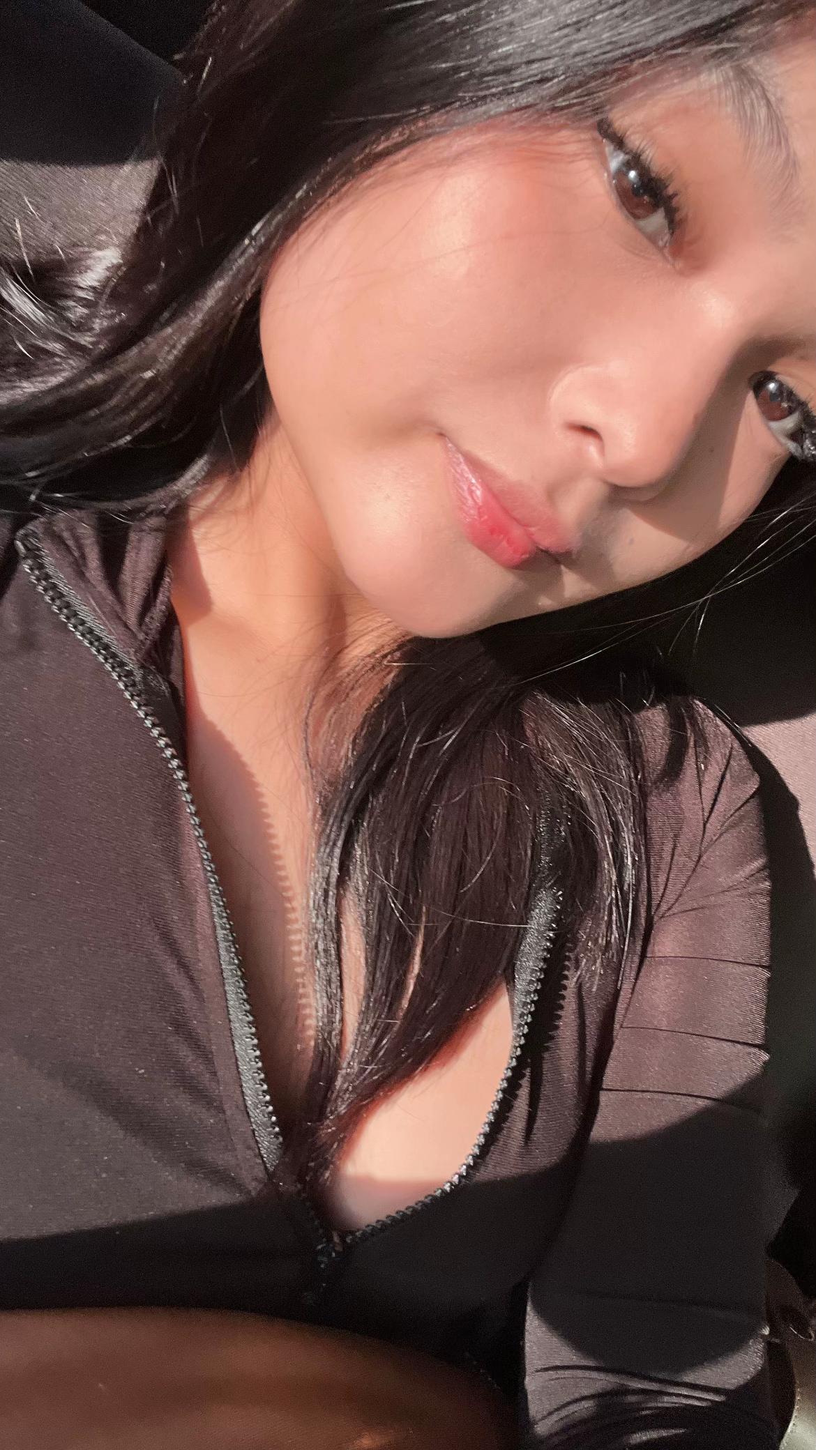 @Angela