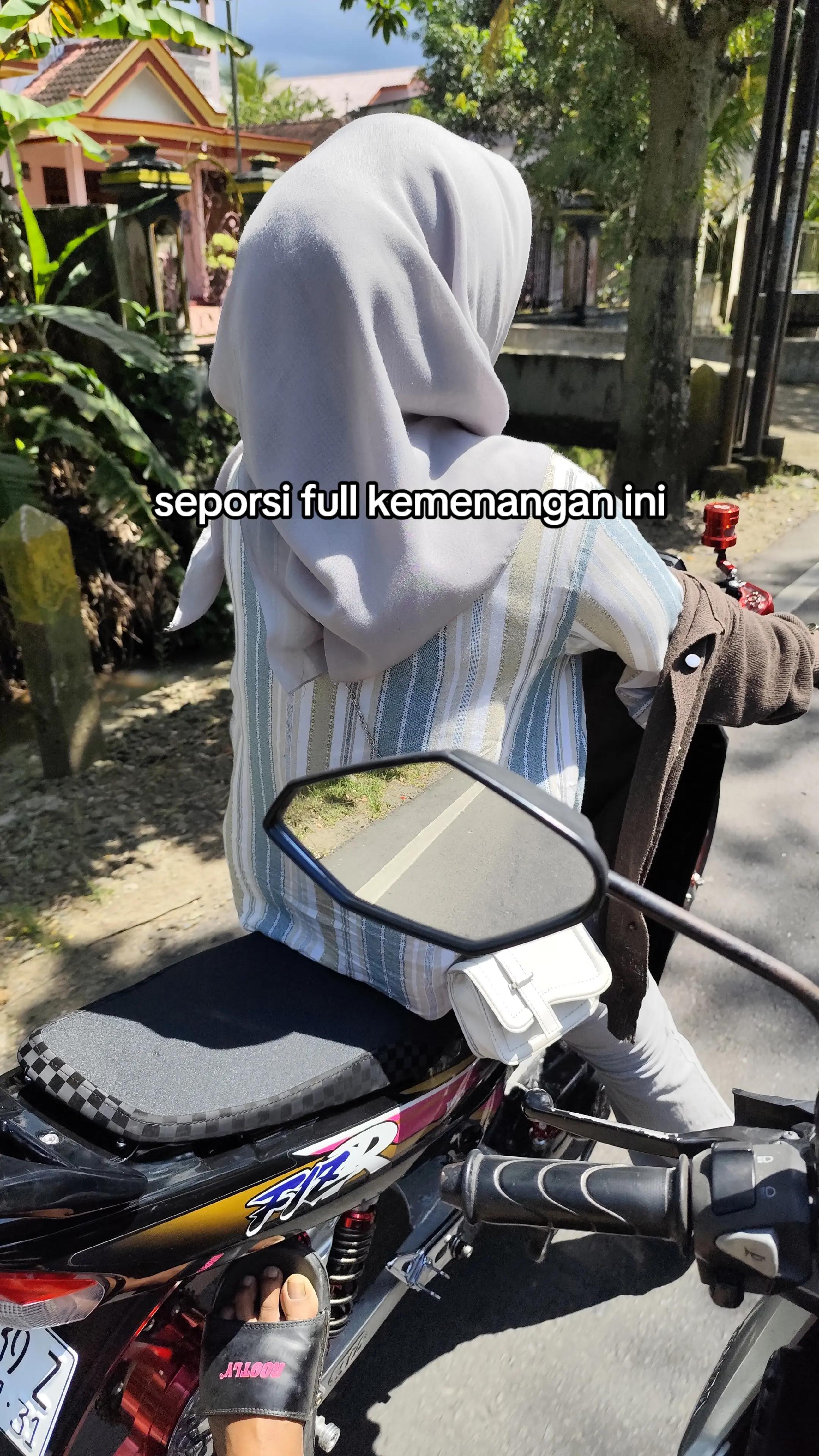 @Denaya