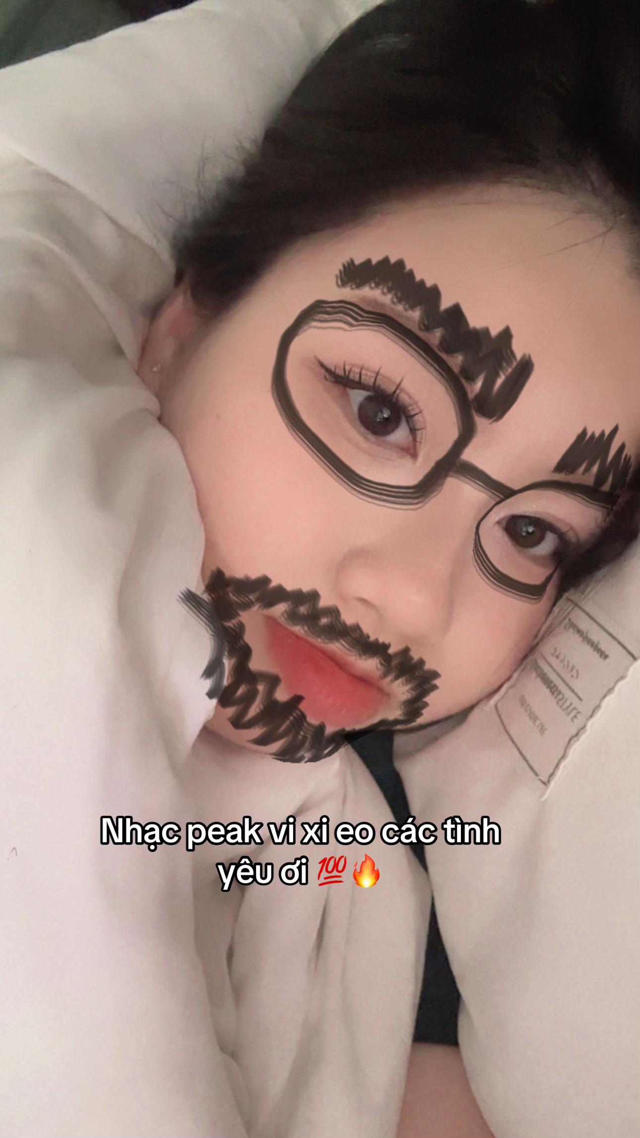 @Thỏ B&ocirc;ng n&egrave;e