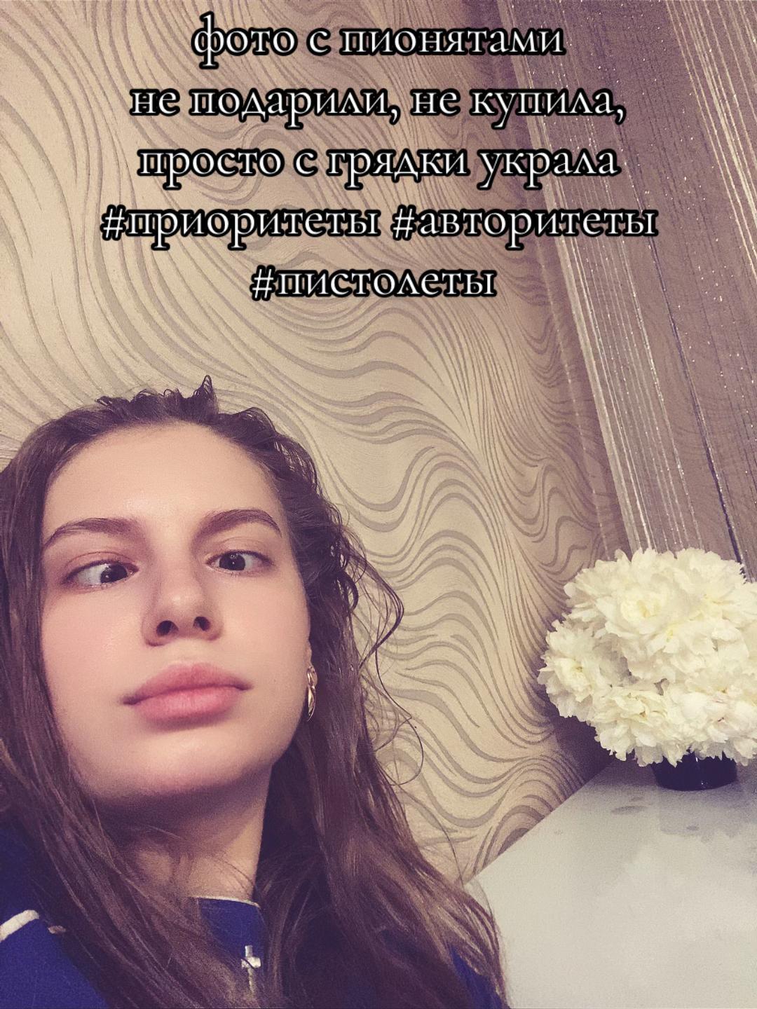 @d.