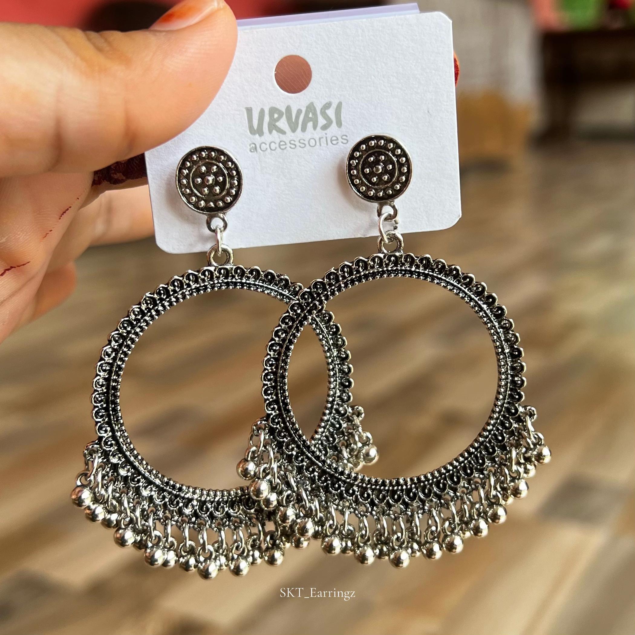 @skt_earringz.lk