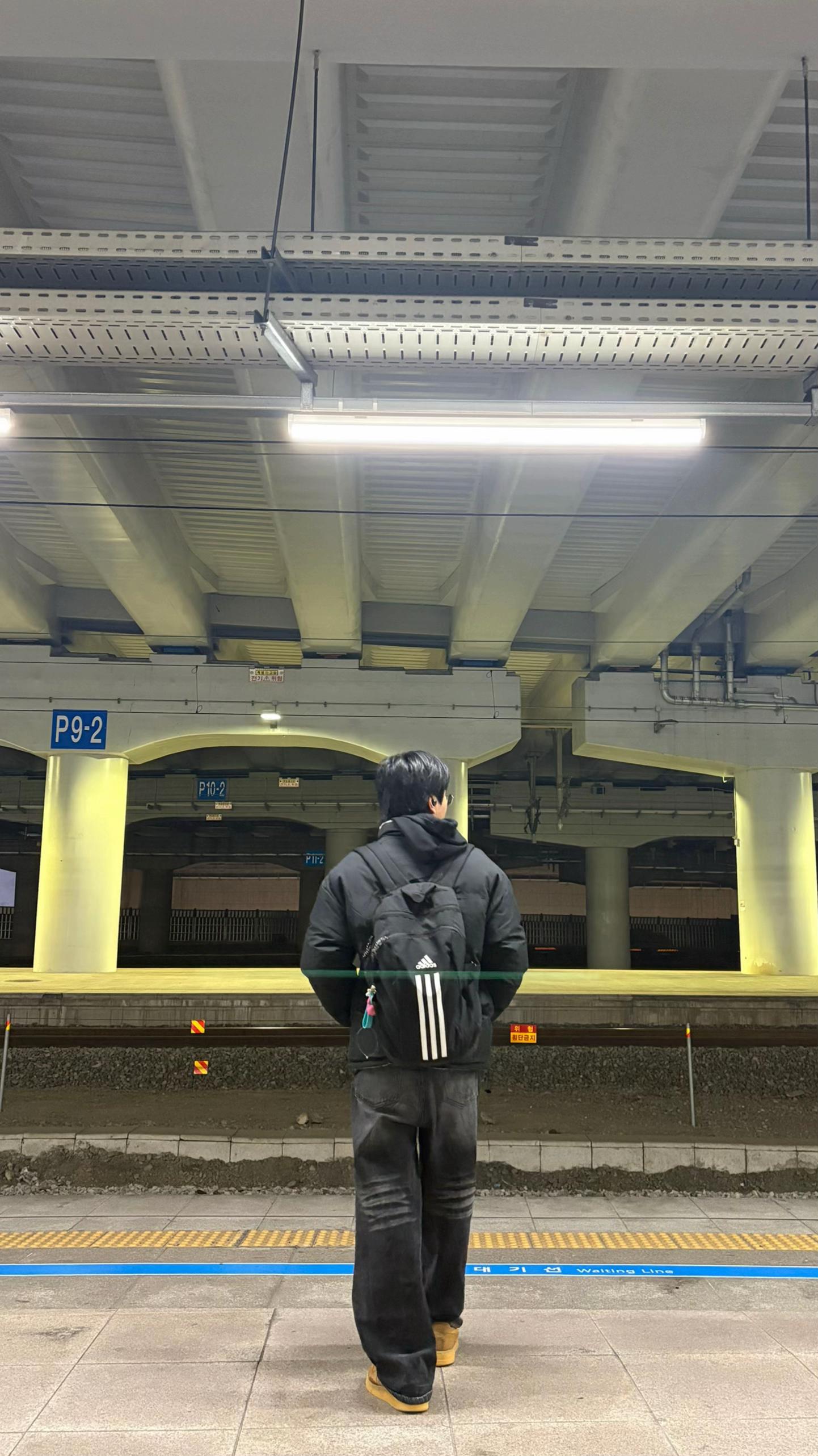 @Jun________e