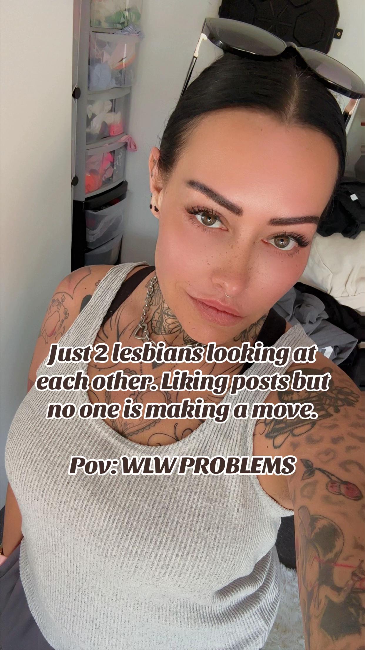 @Cutebutpsycho🖤