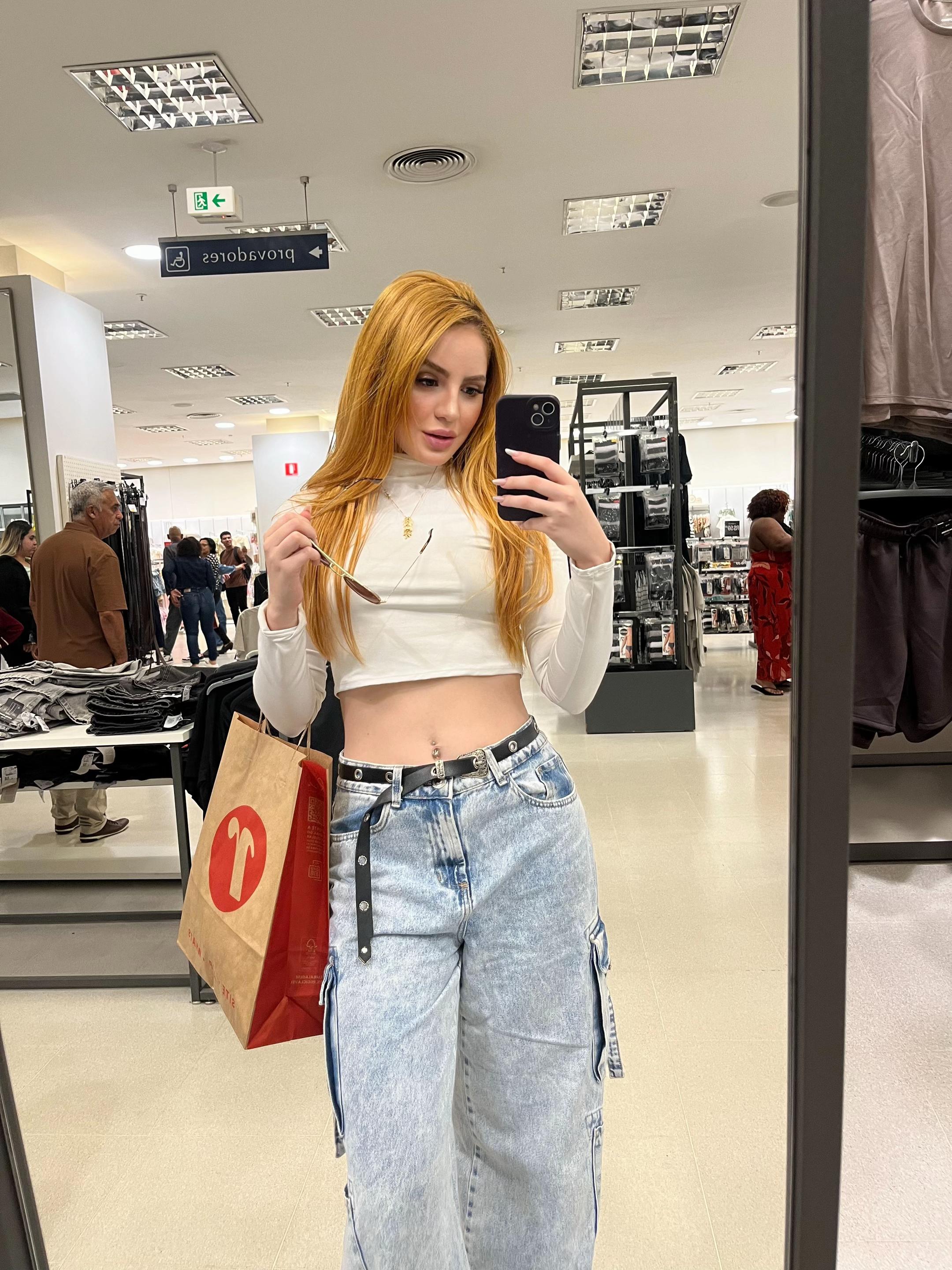 @leiaangeloo