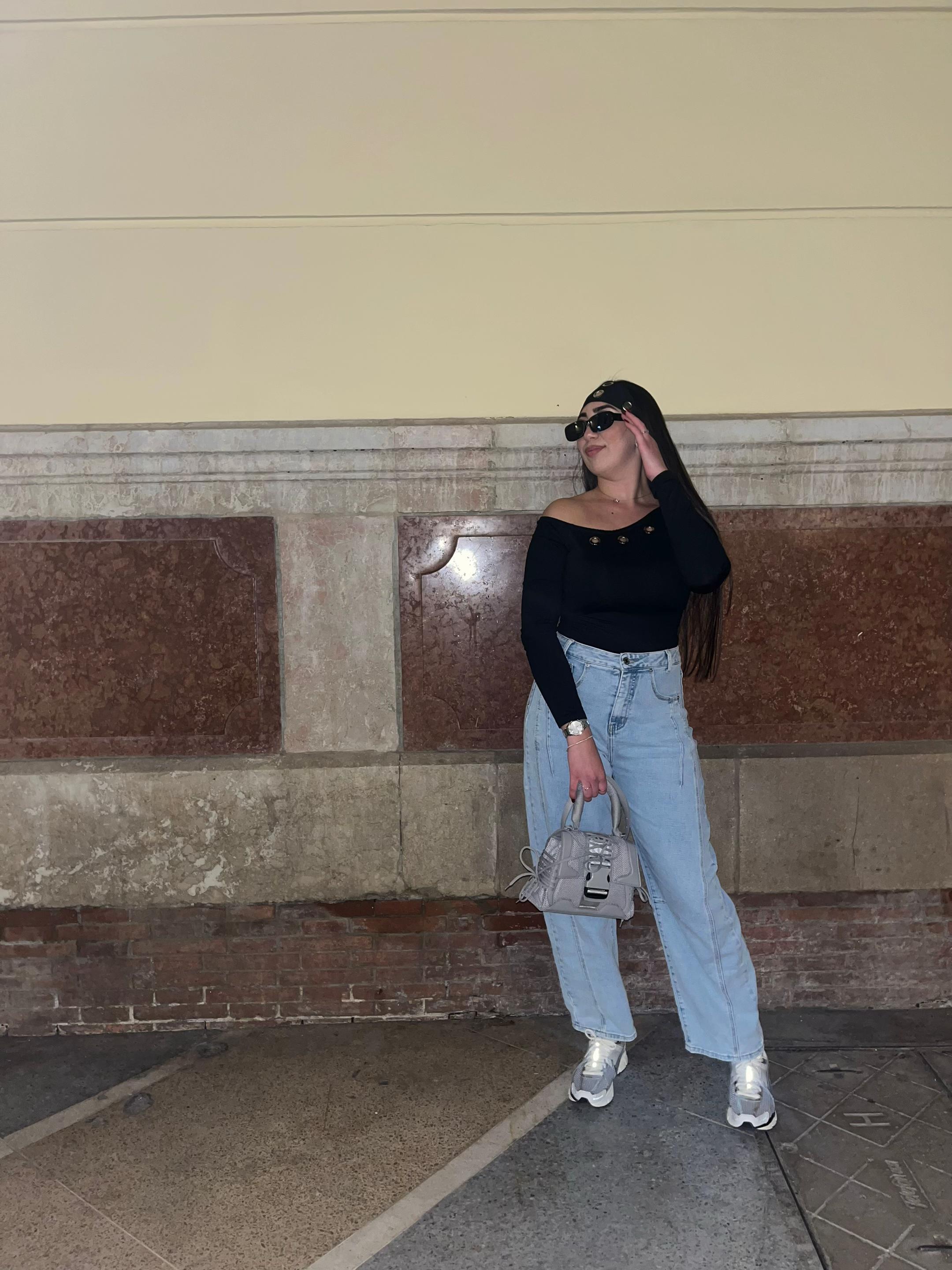 @Nayraaitana