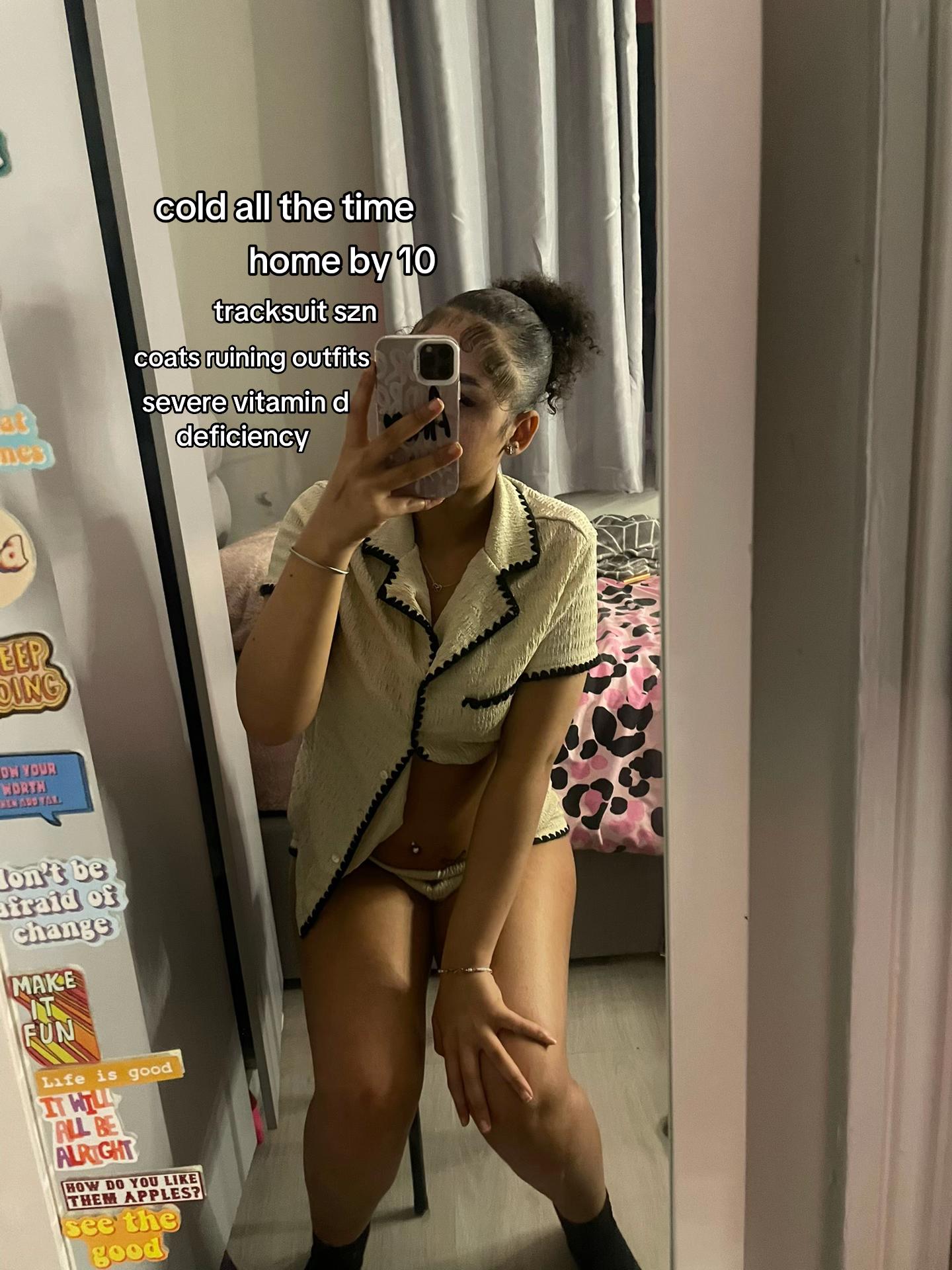 @️