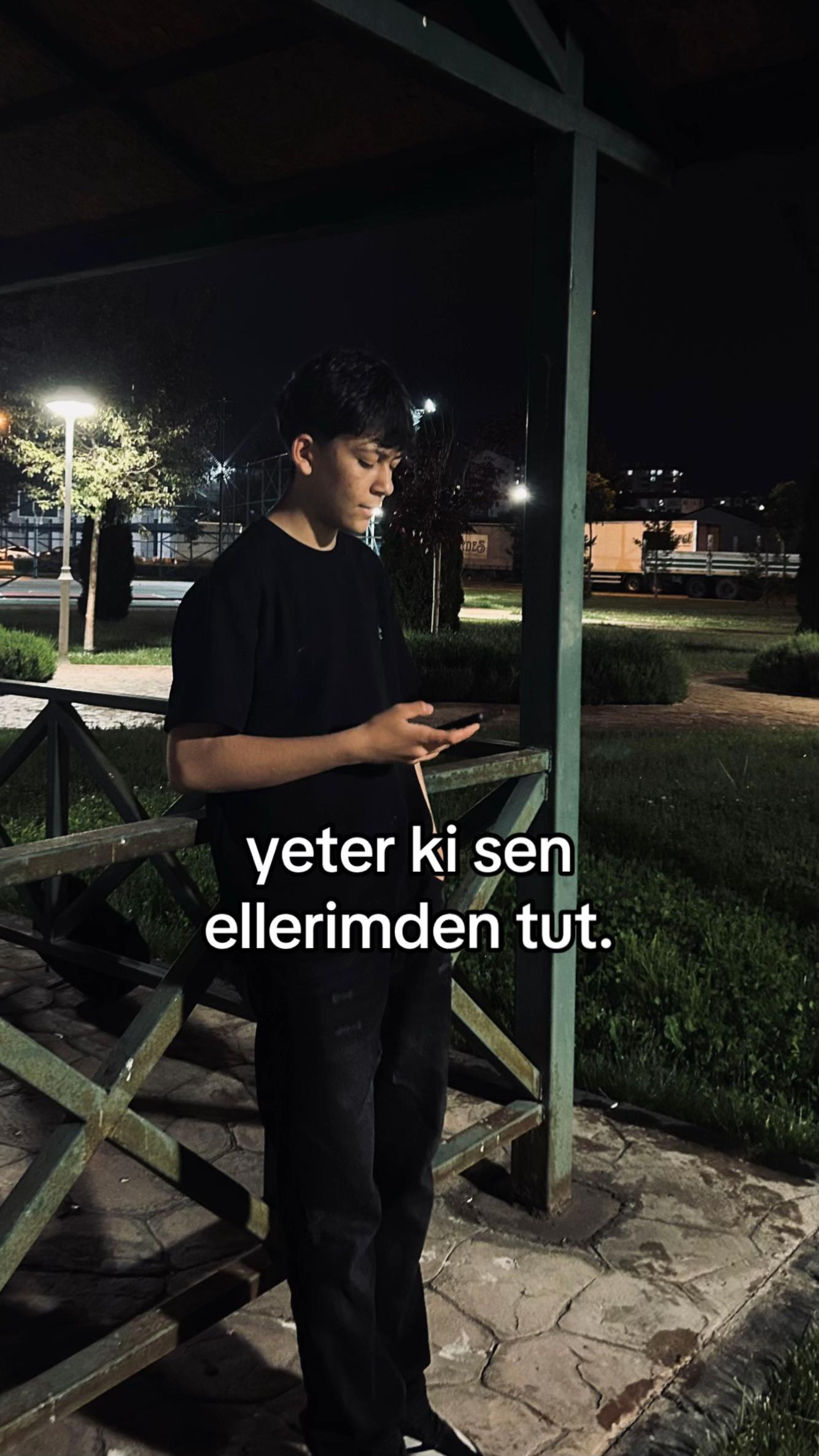 @Y10