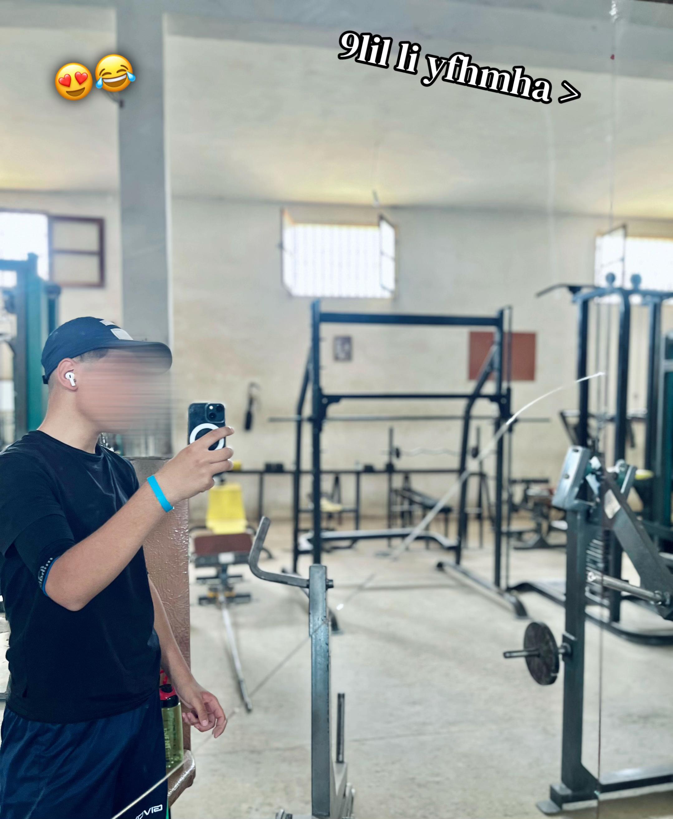 @𝓘🌴𝓢𝓜𝓐𝓘𝓛
