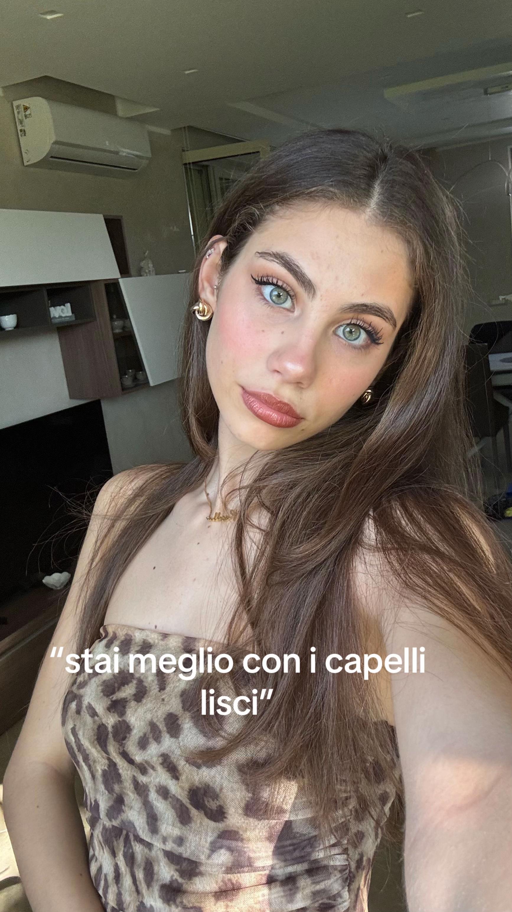@_rosabi