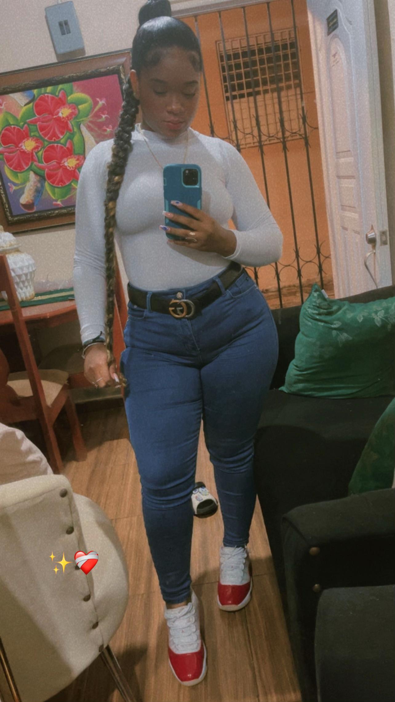 @🪬🦋Noem&iacute; Guzm&aacute;n🪬🦋