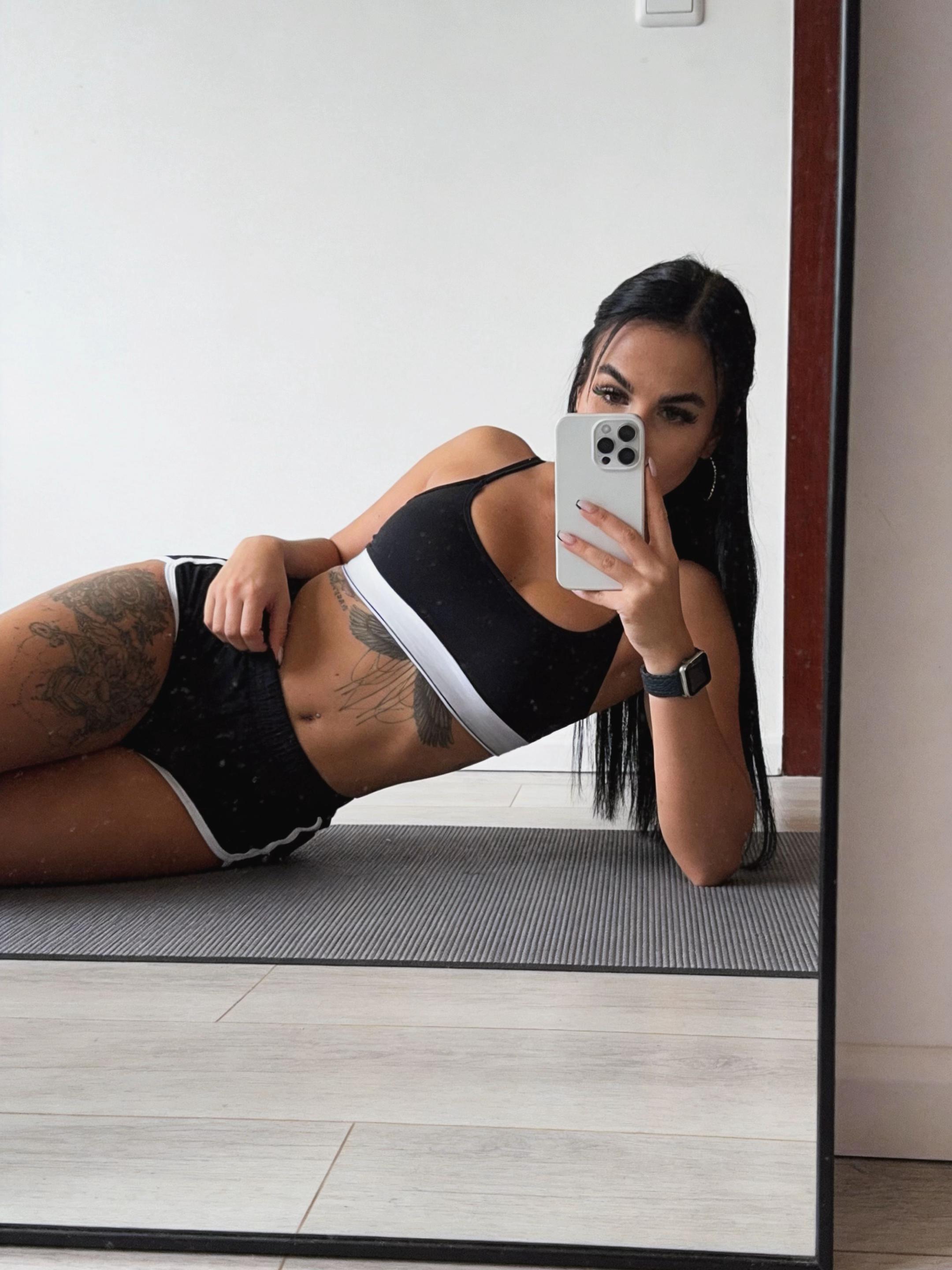 @your_girl_julsie
