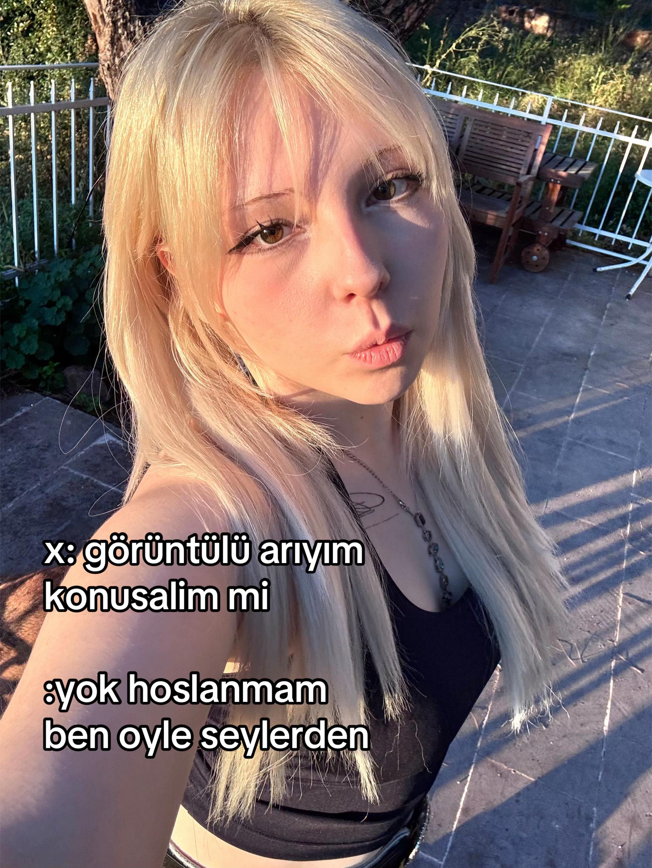 @Reeva