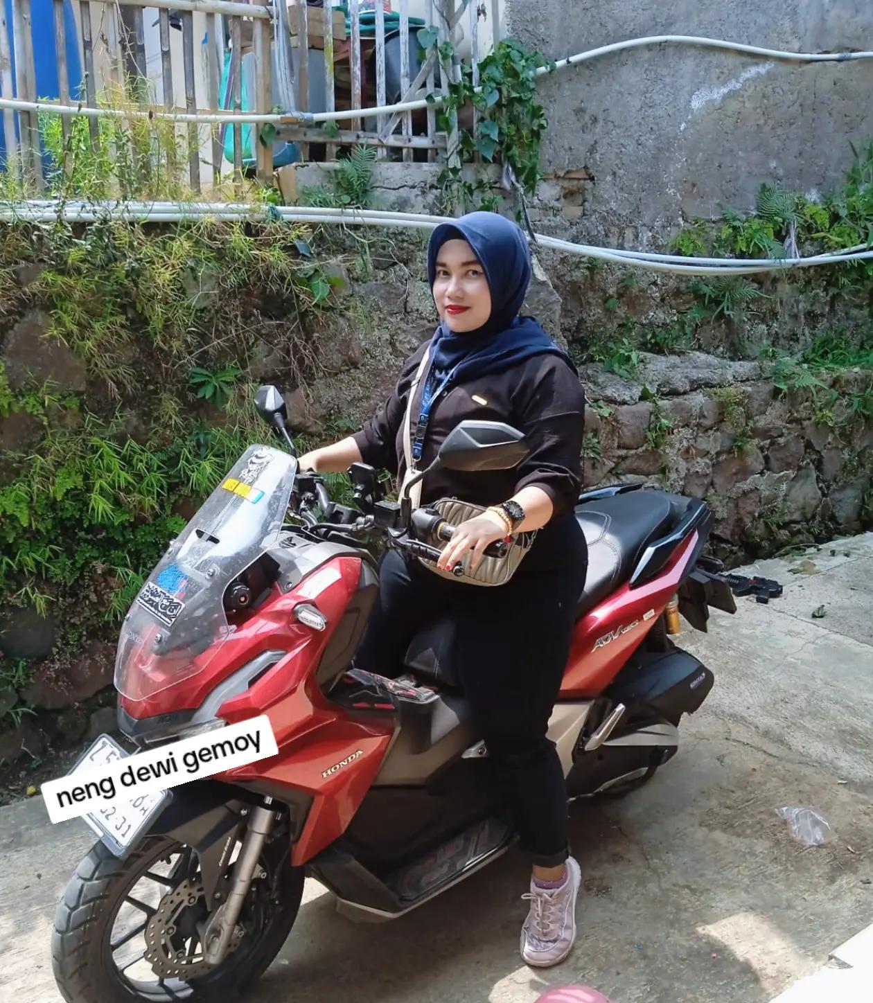 @neng dewi gemoy 2🇮🇩🇮🇩