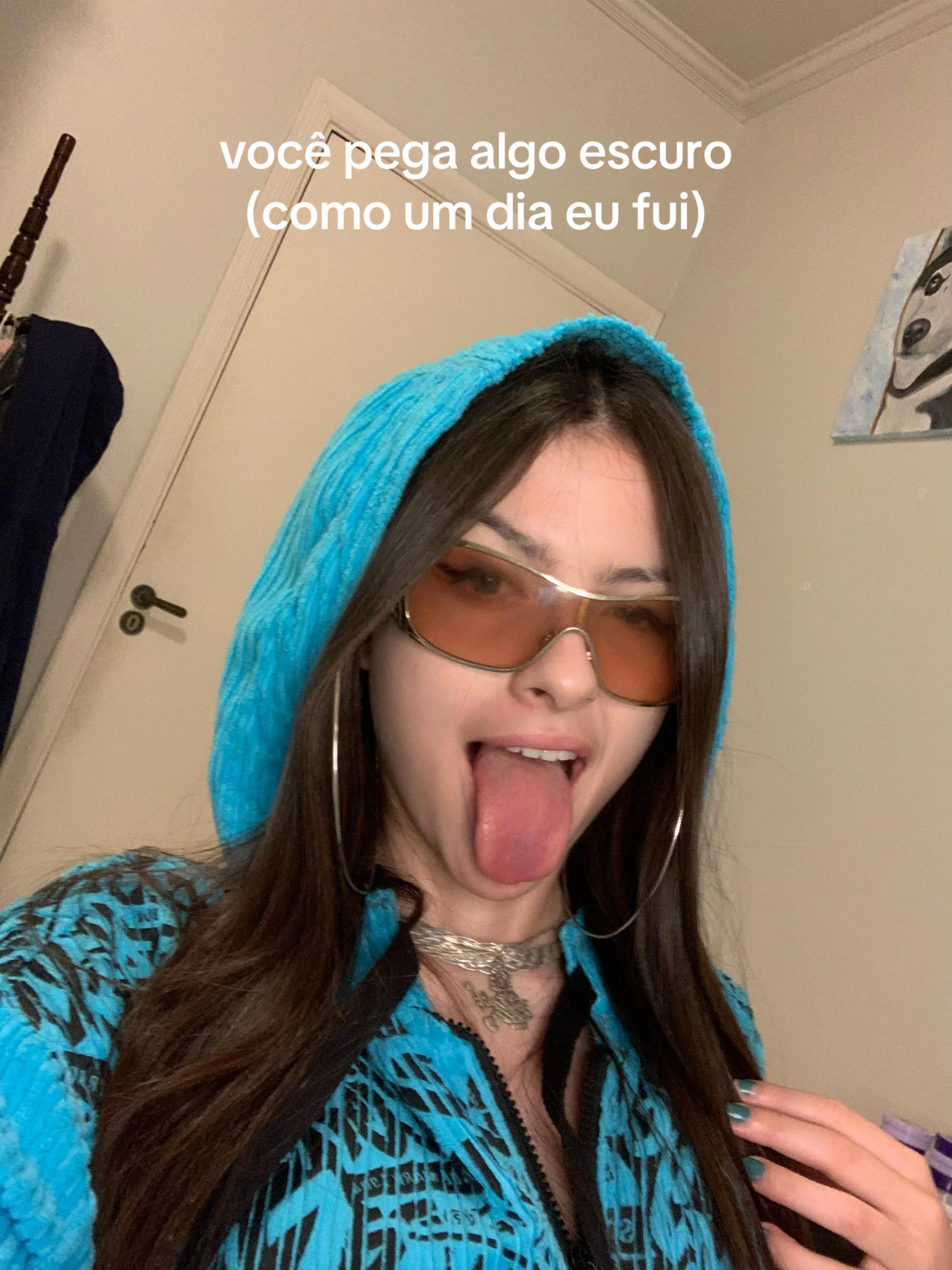 @Milena All&oacute;