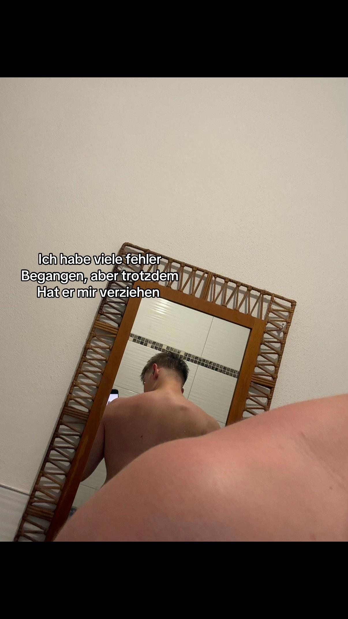 @Looks.acc