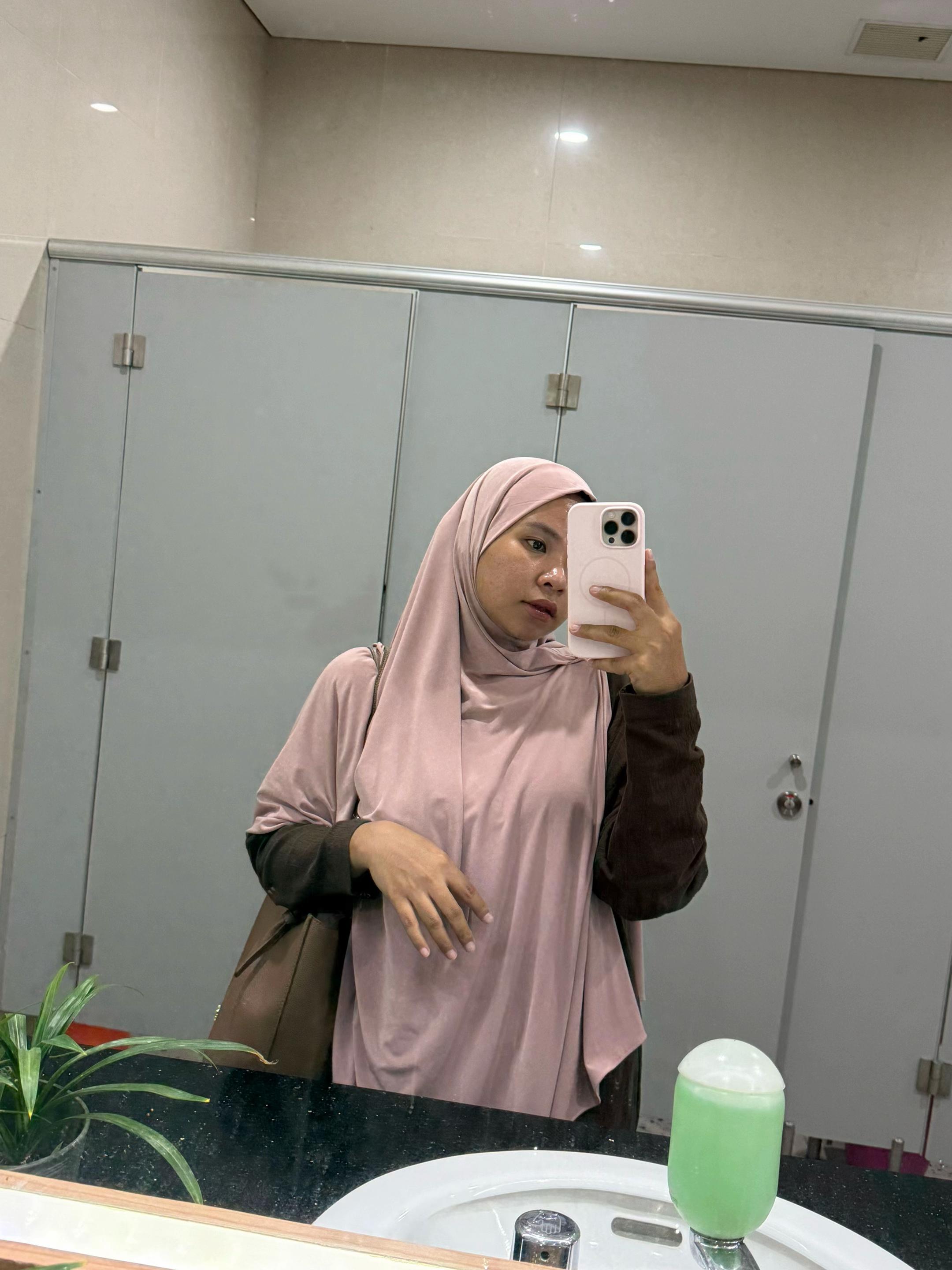 @Luluk Hanifa Mannan