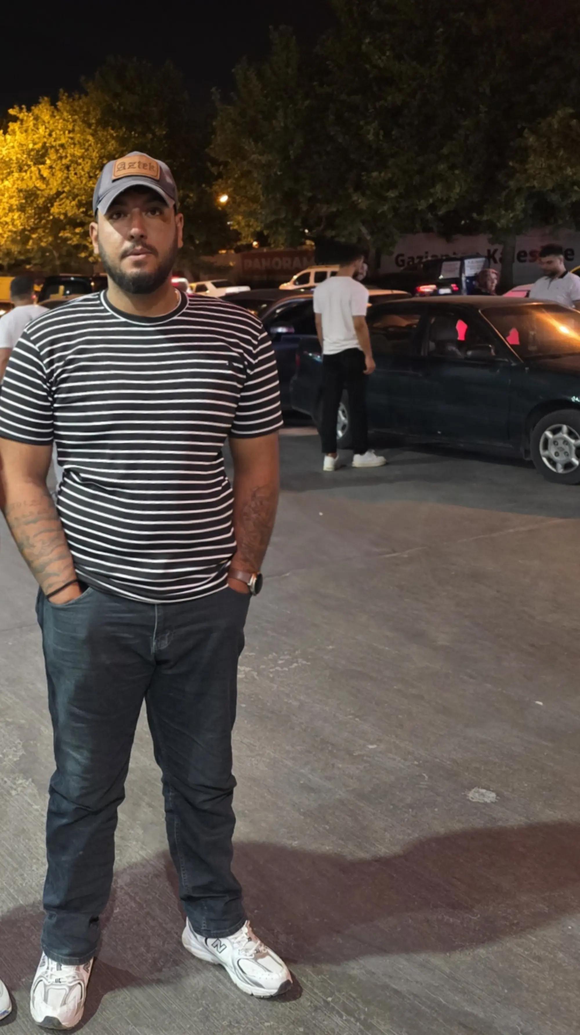 @E'Hamit &Ouml;zka'n