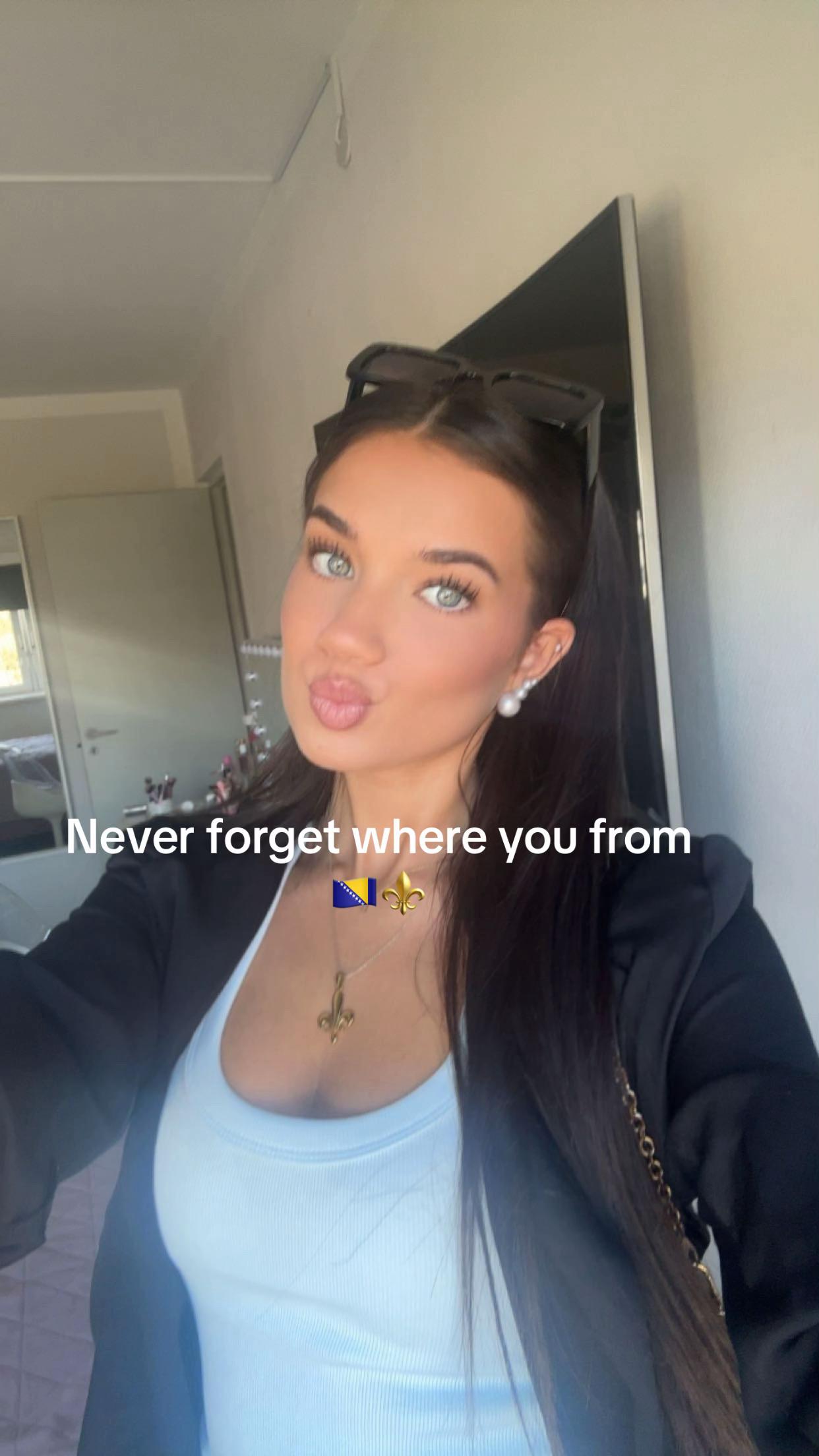 @E🤍