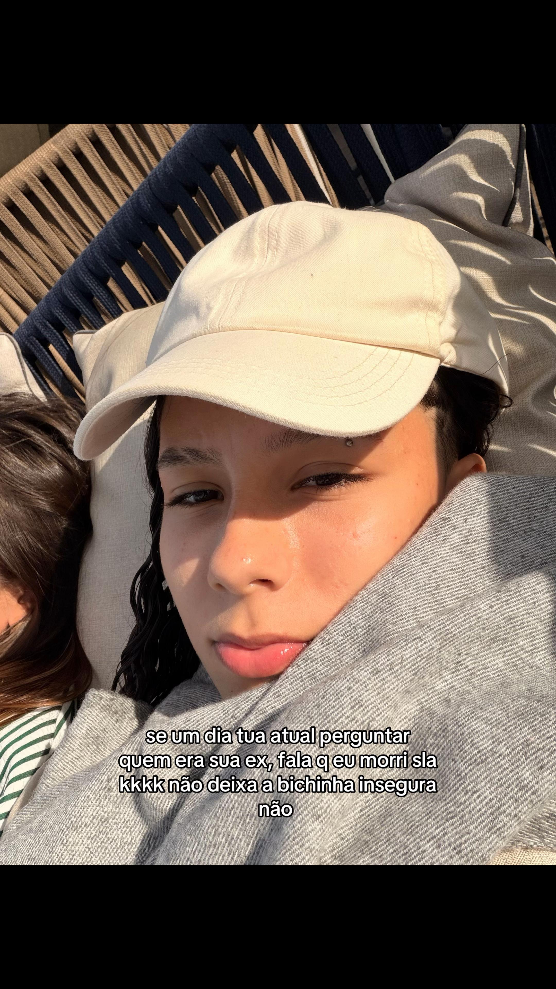 @juliabjj