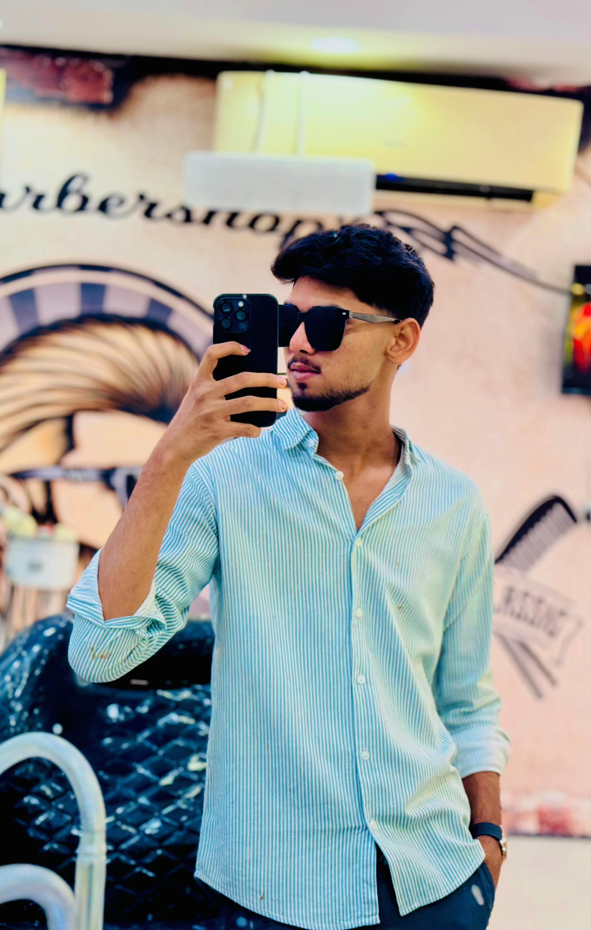 @🦅AKASH 🕊️