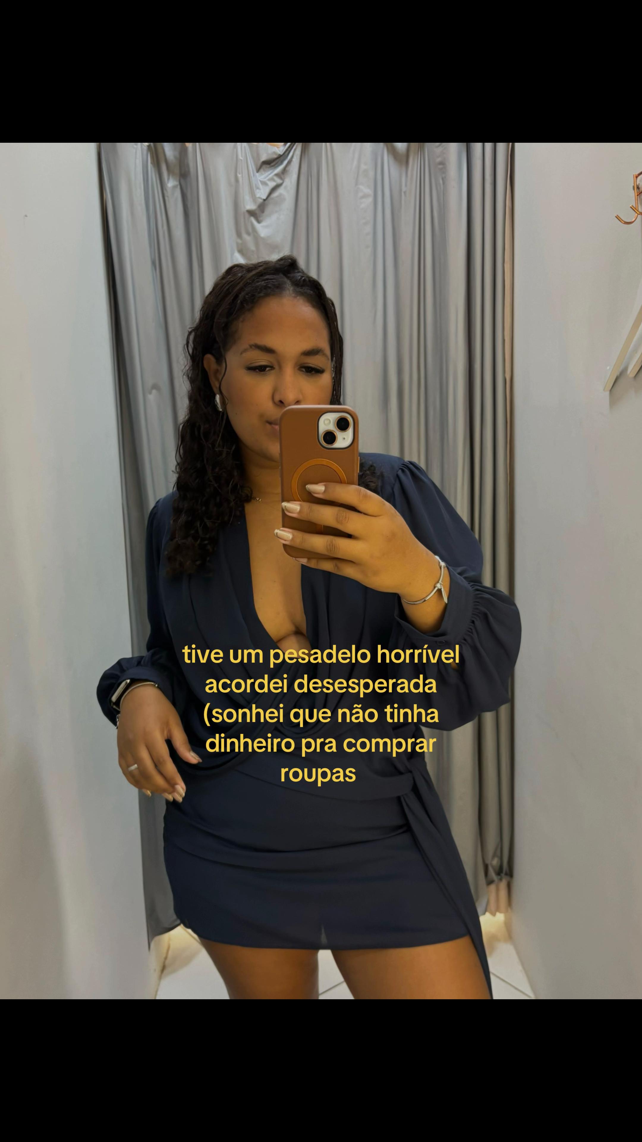 @Hel&ocirc; 🌻
