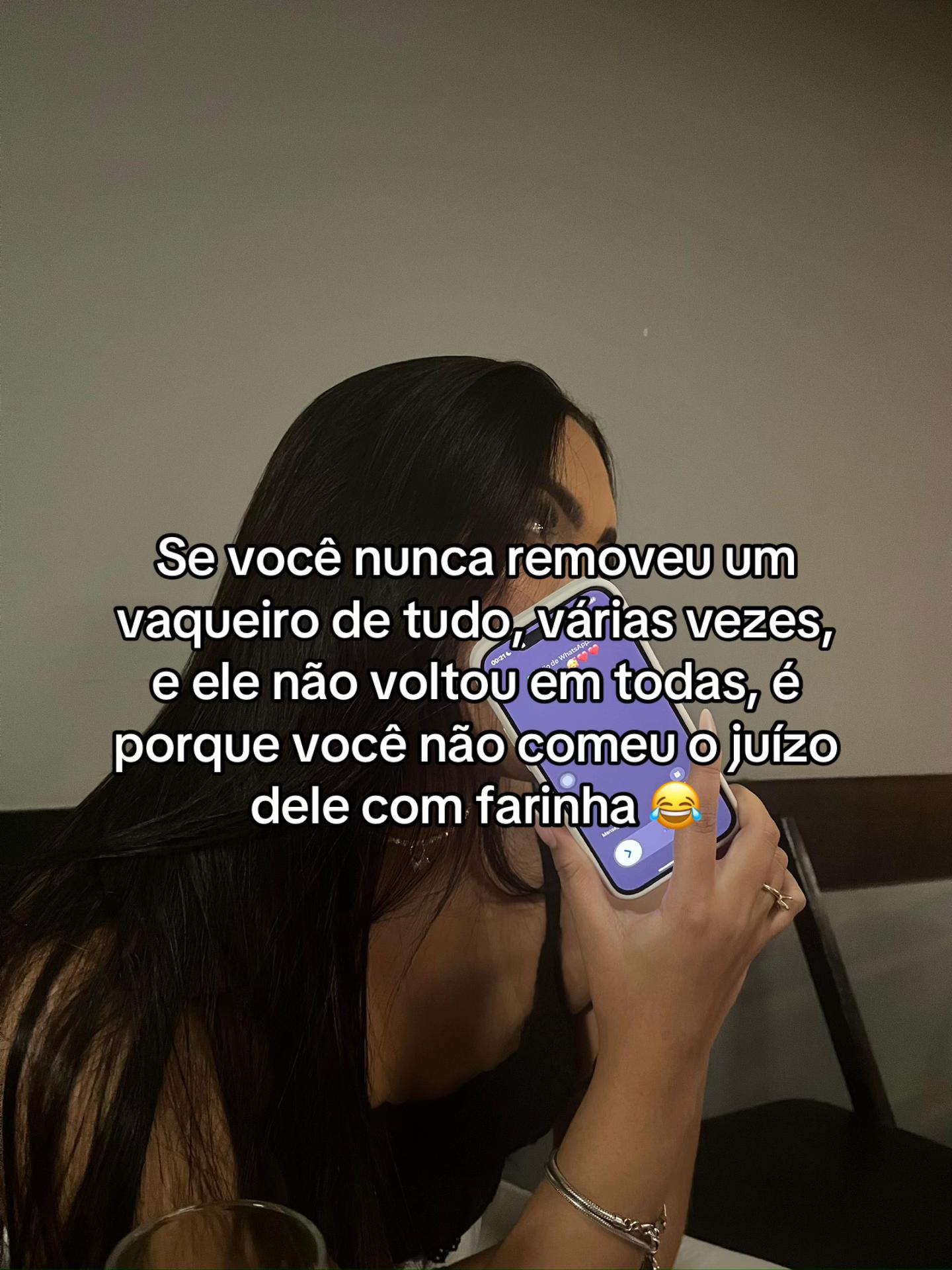@Vivi Correia
