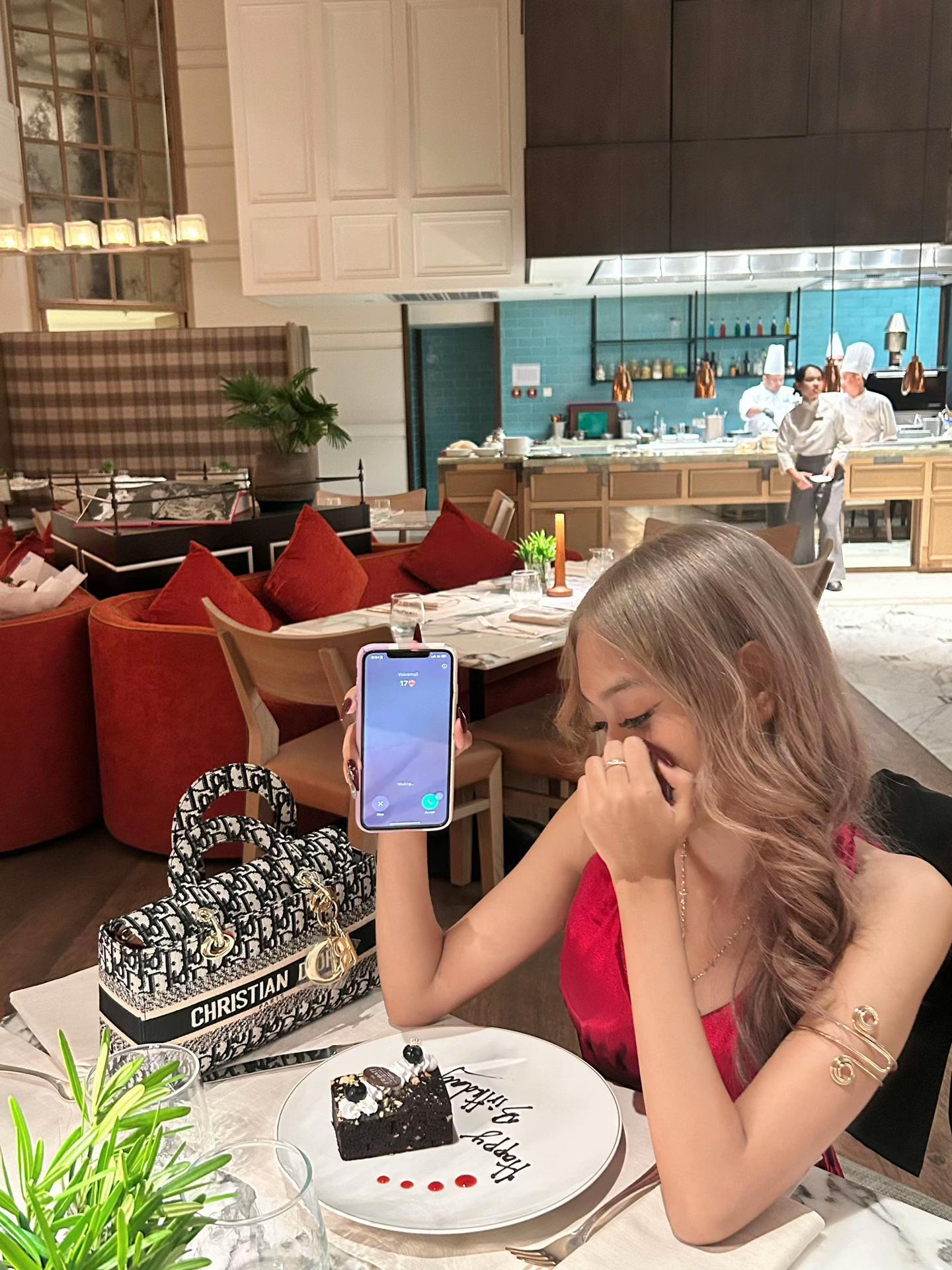 @Delulu_emma