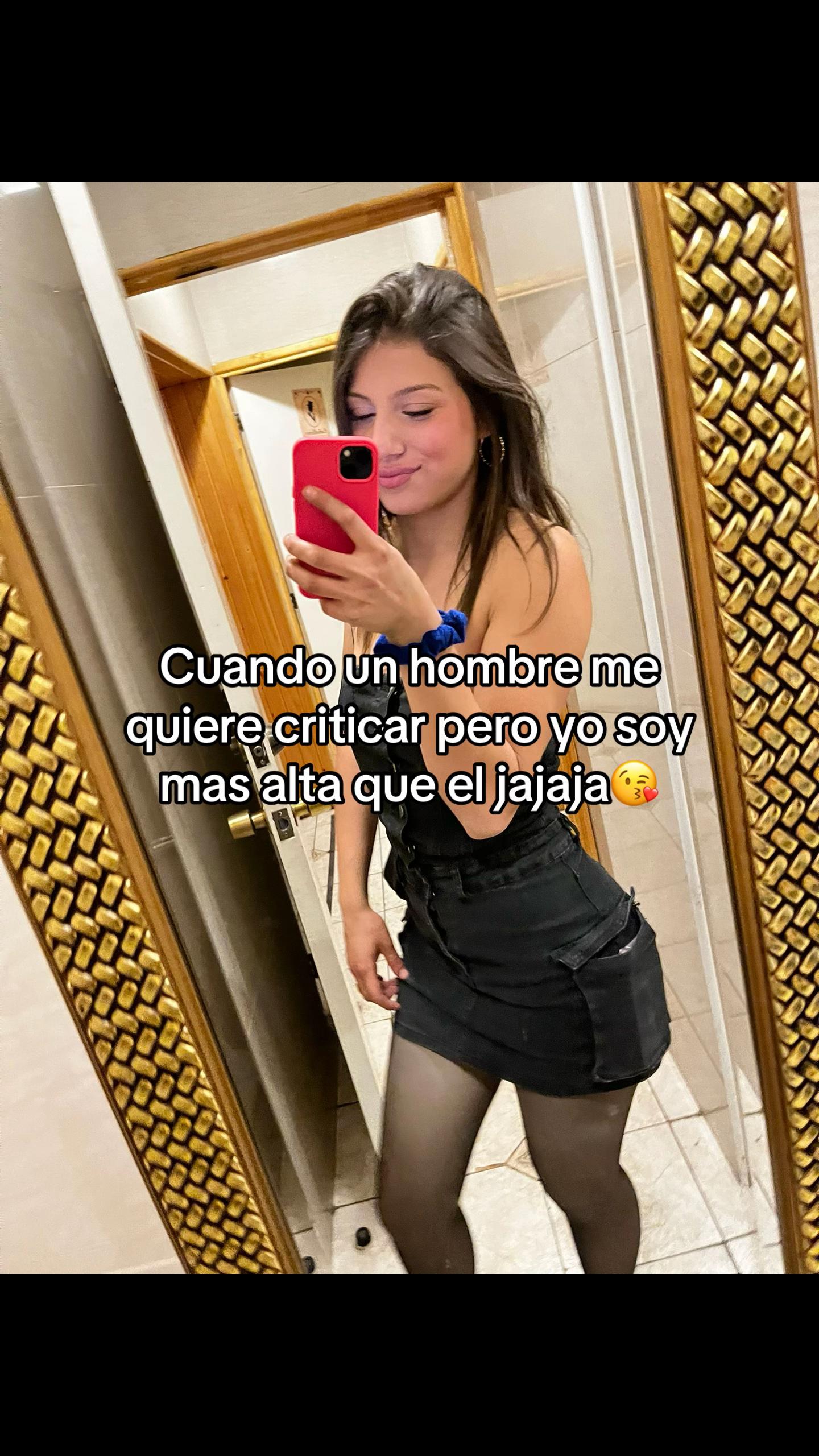 @🖤