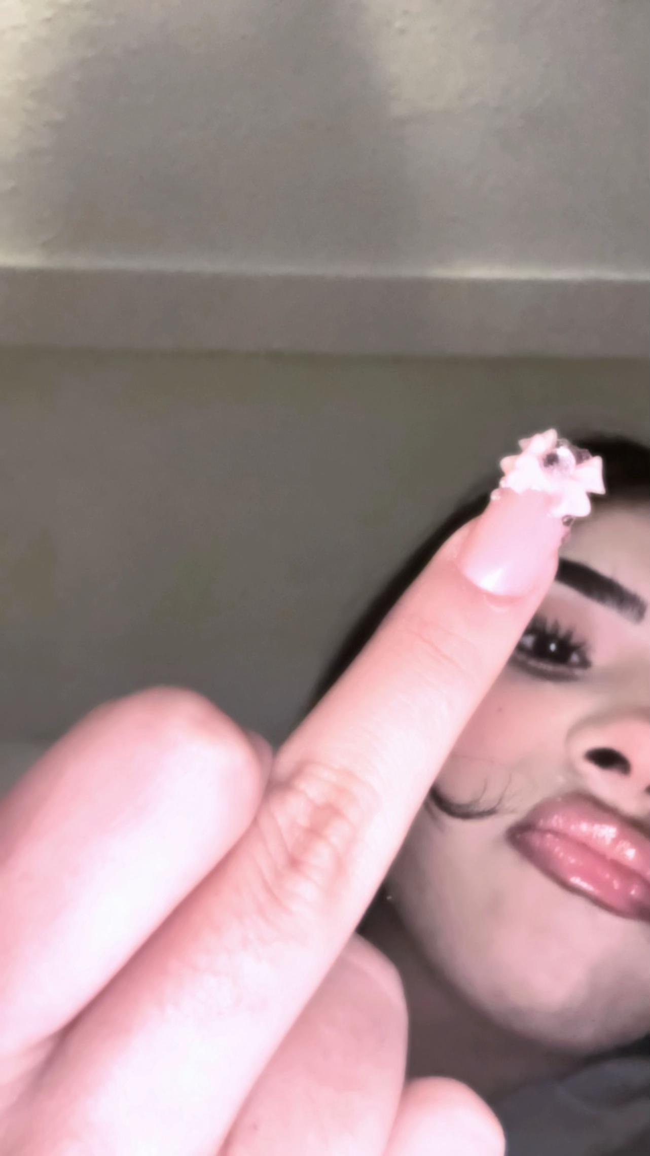 @𝓜𝓪𝓭𝓭𝓲𝓮𝓮 🎀