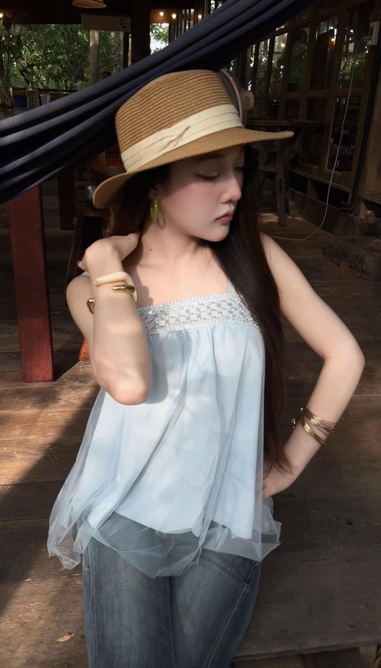 @อาลิซ อทิตยา&bull;