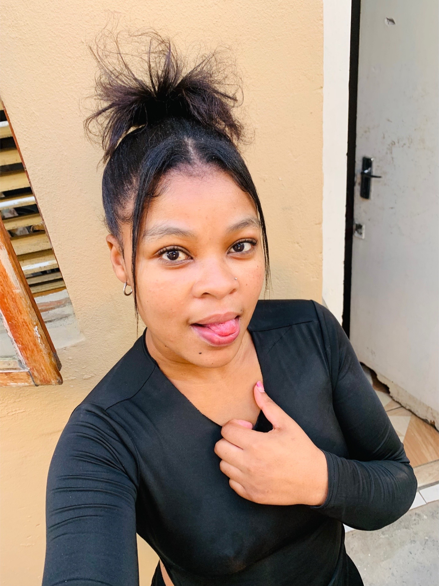 @Aviwe Jessica_Ngqolosi