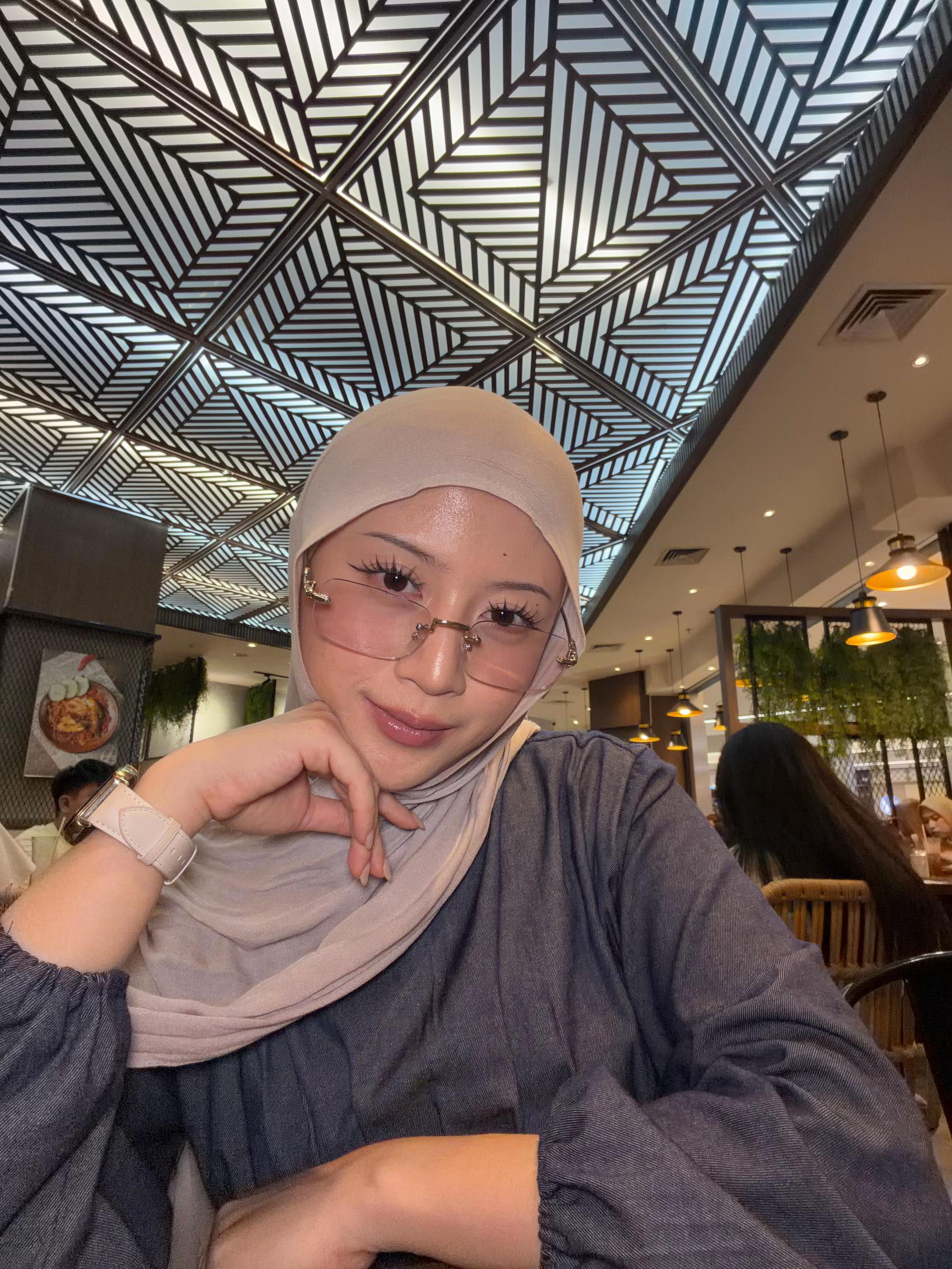 @Jesy Jeyn