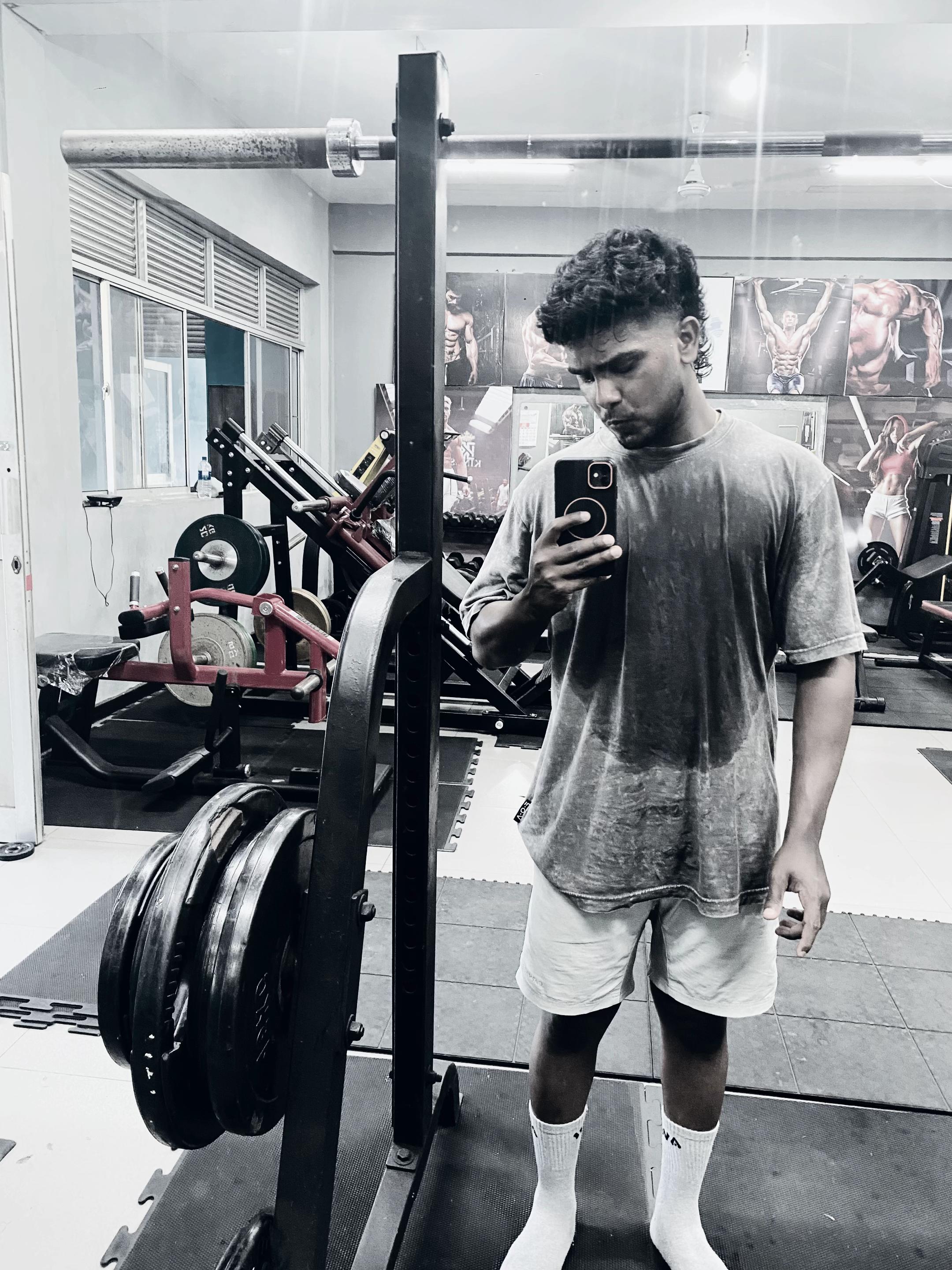 @Kavi 📈🦍