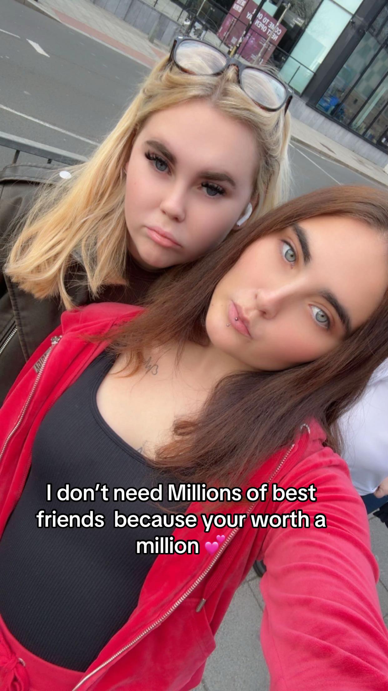 @mollymaemathews5