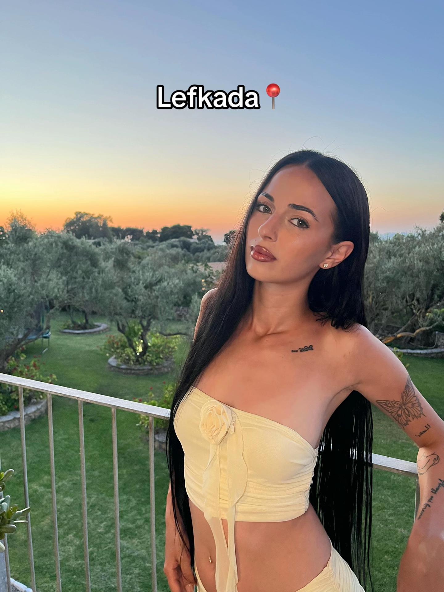 @_darinabo__