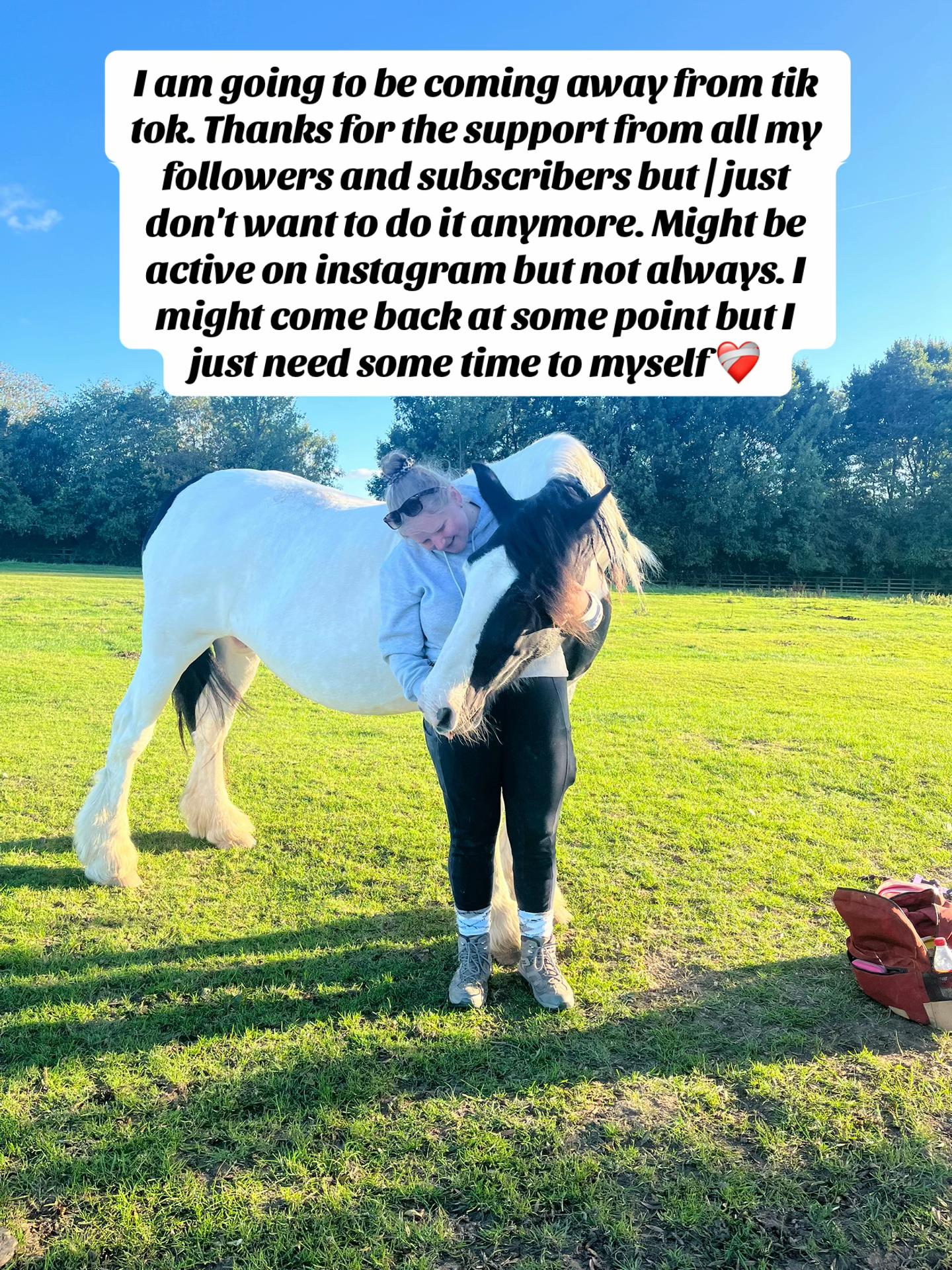 @Hannah x