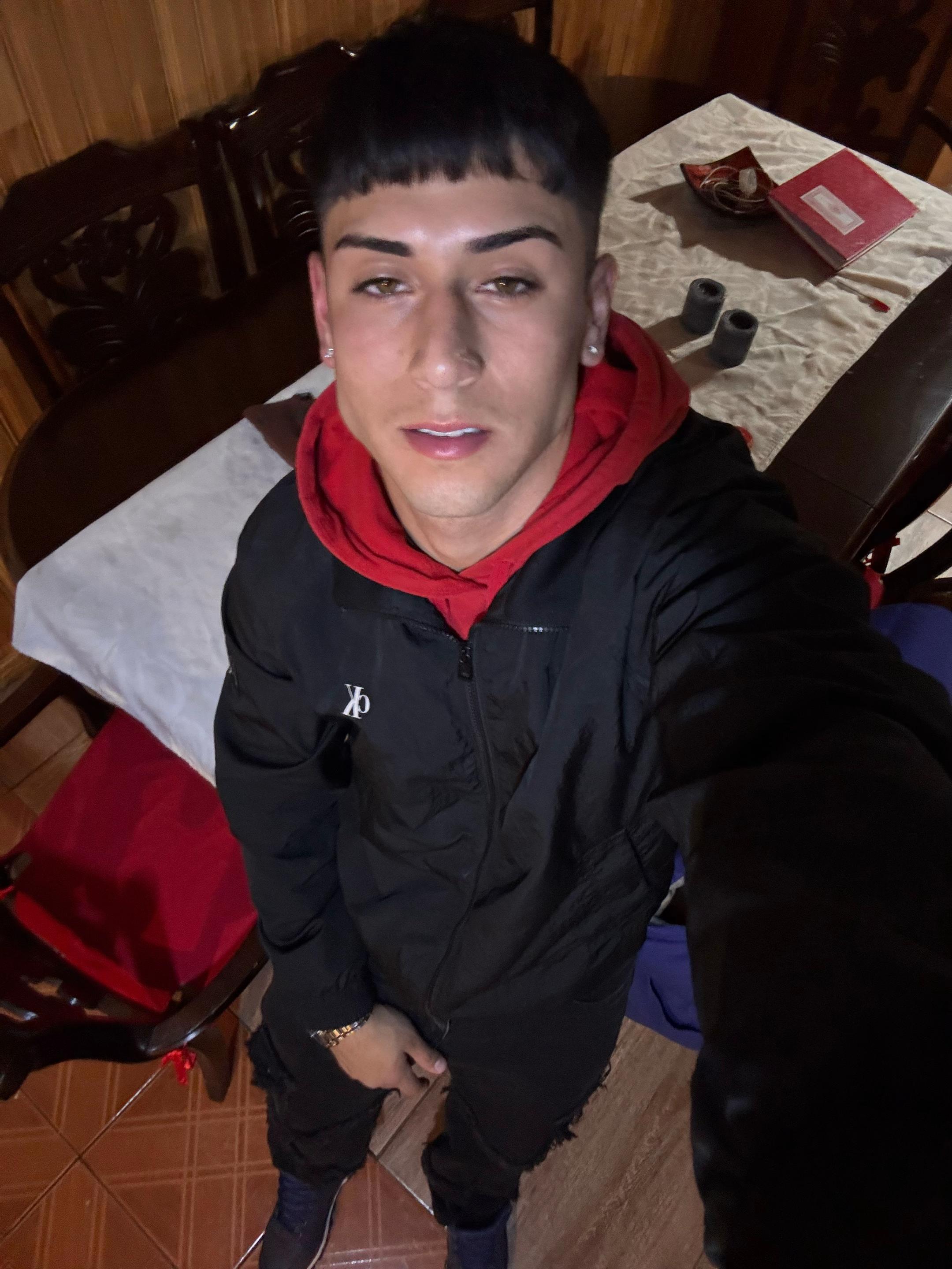 @Luis Santana