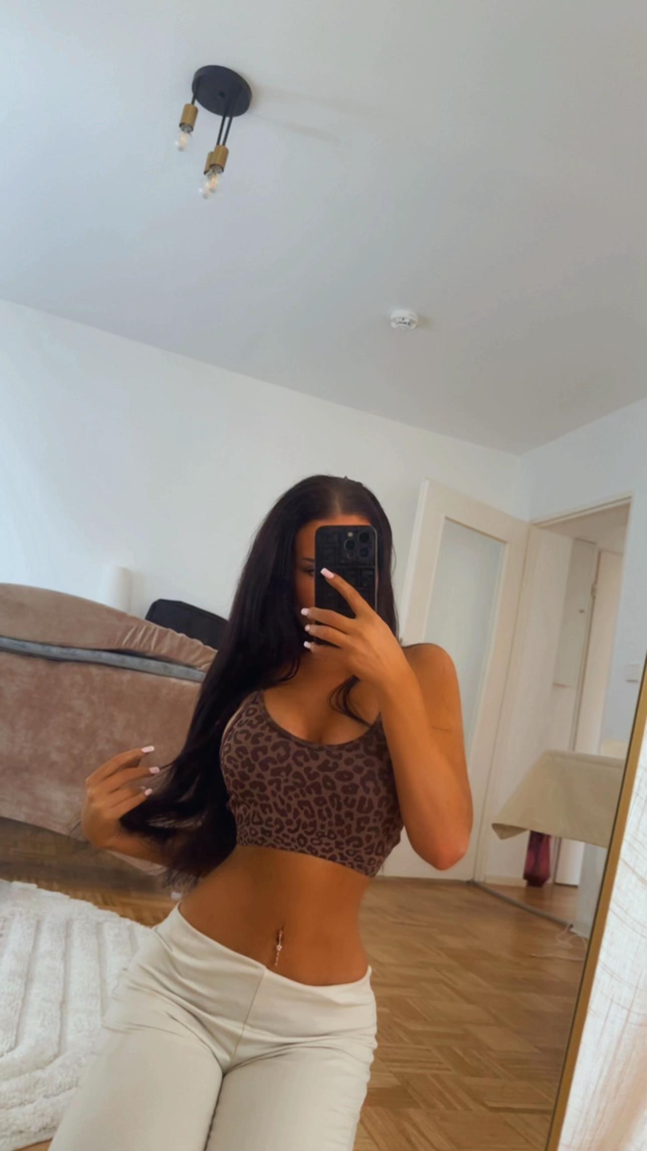 @Taja🦋
