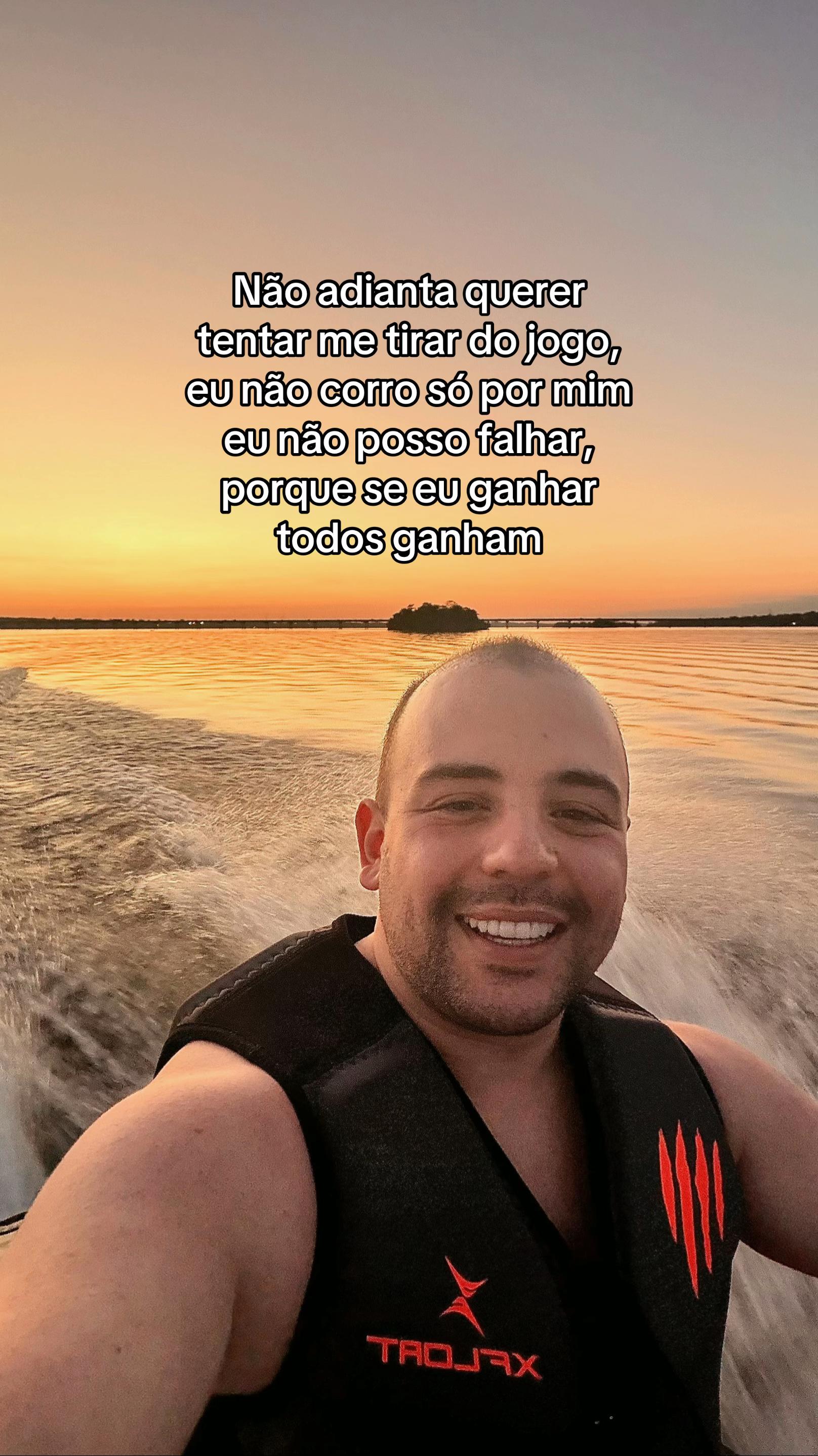 @João Lettrari