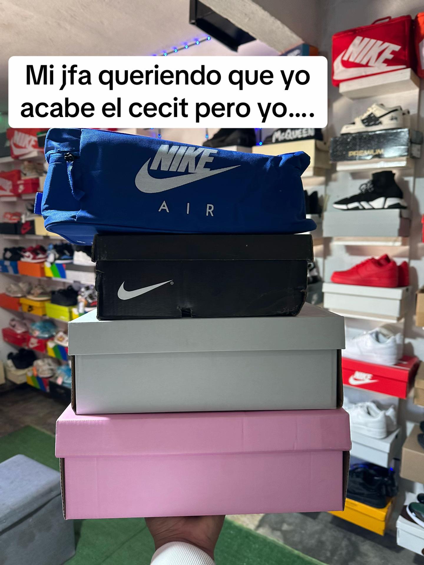 @SNEAKERSLUNA🔥🫂