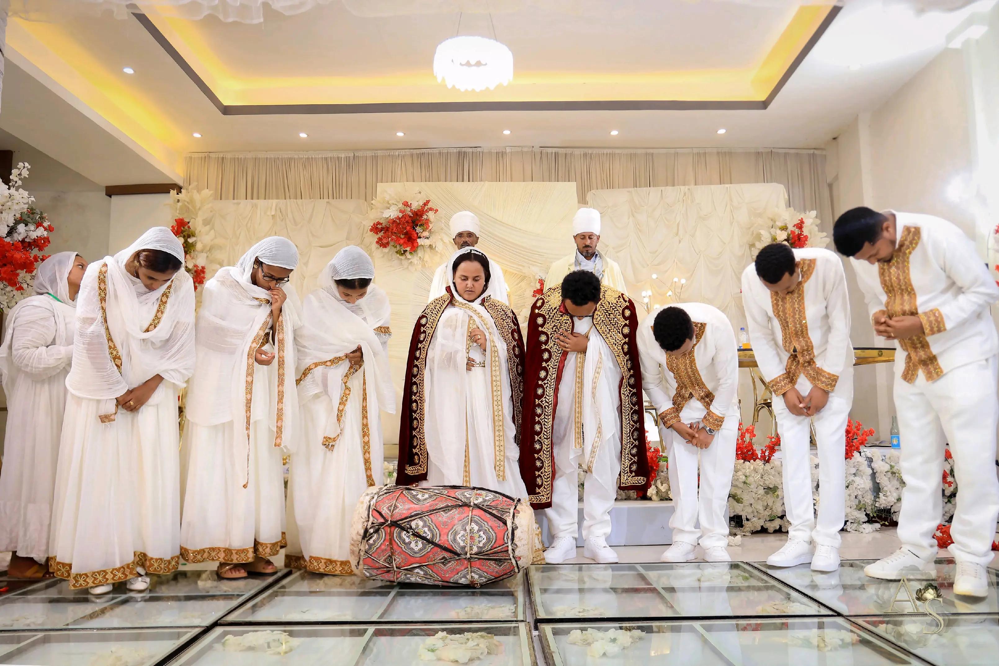 @AFRO PHOTOGRAPHY
