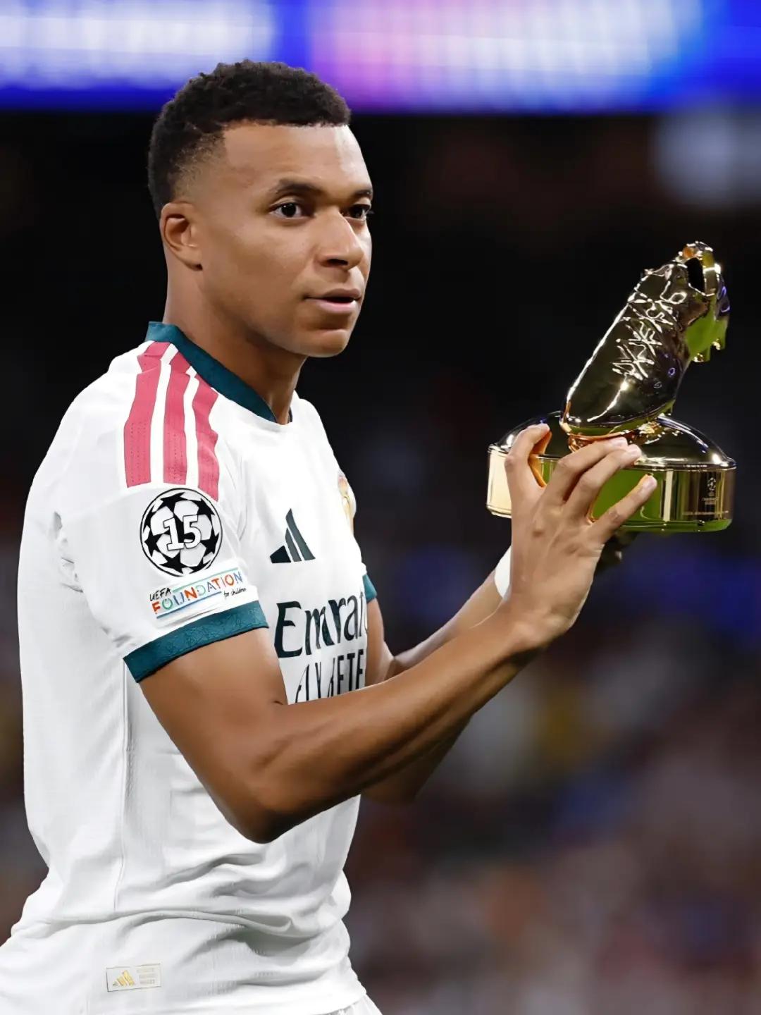 @Kylian Mbappé🇨🇵⚽️