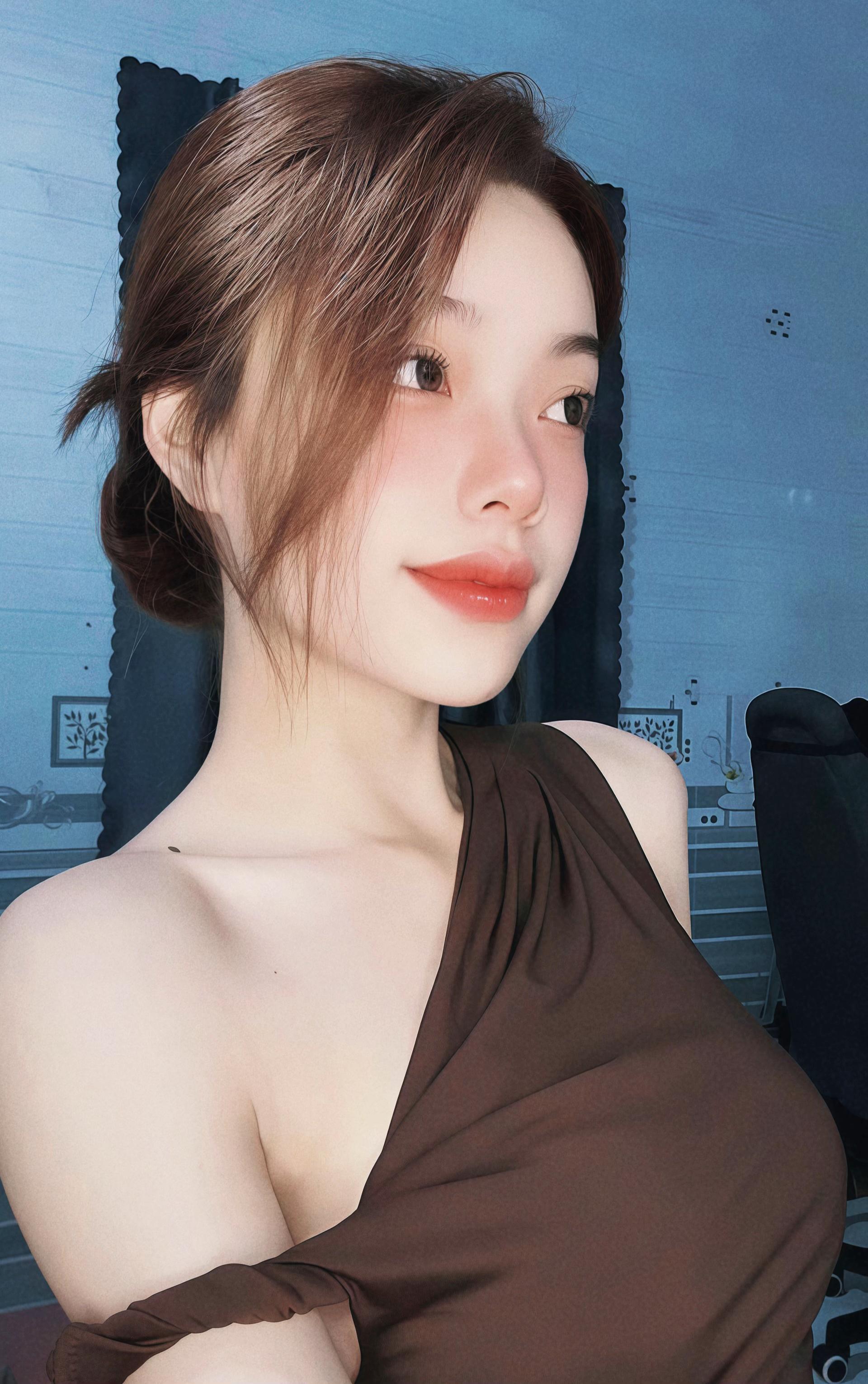 @Thi&ecirc;n Hương