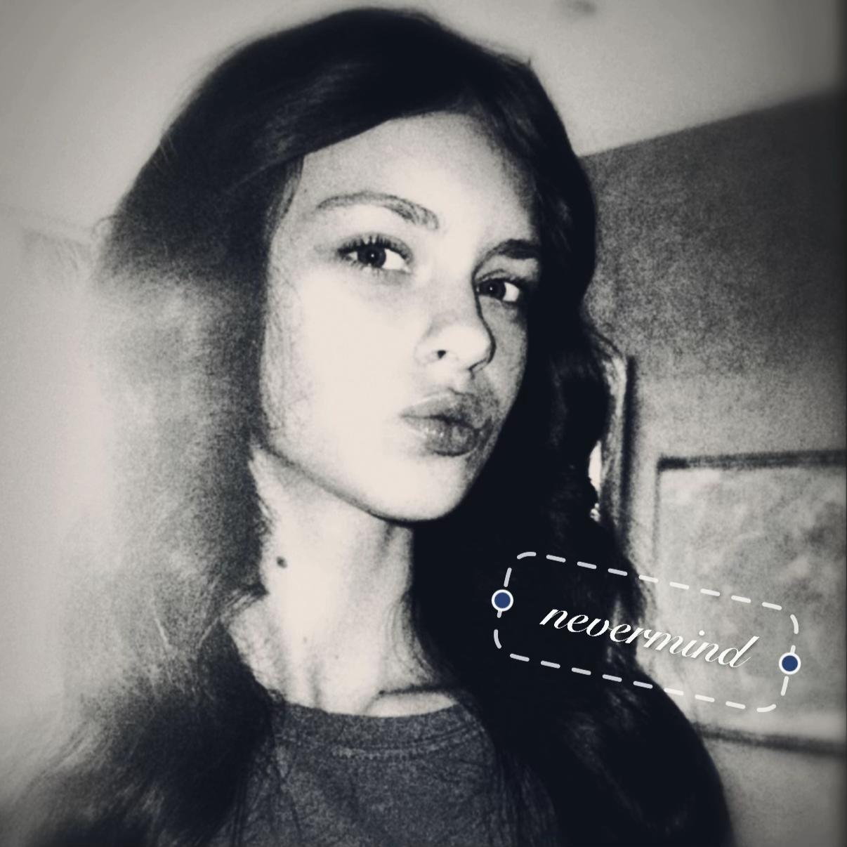 @uliqwh.