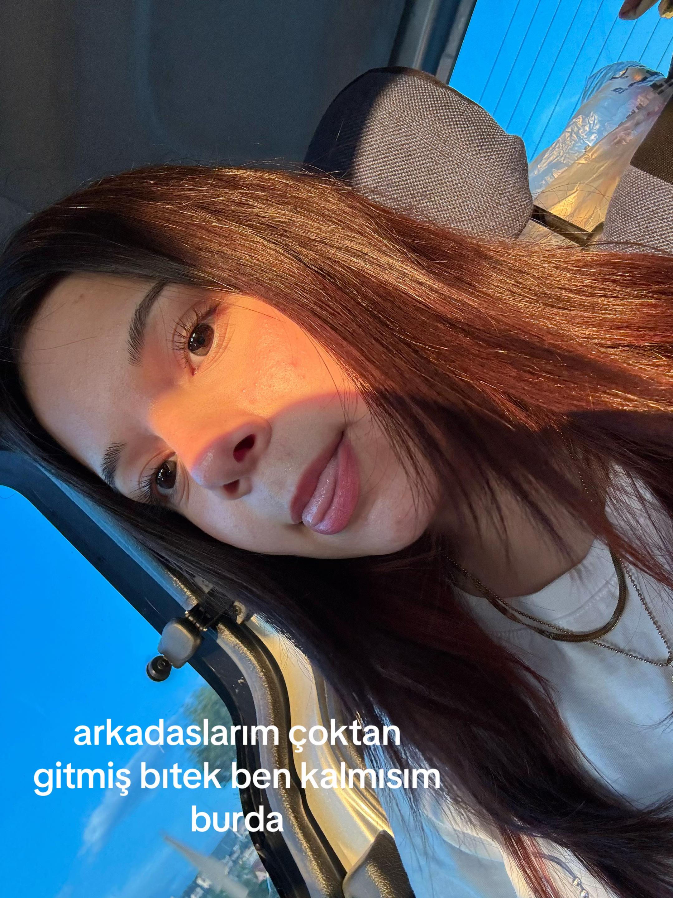 @𝓑.