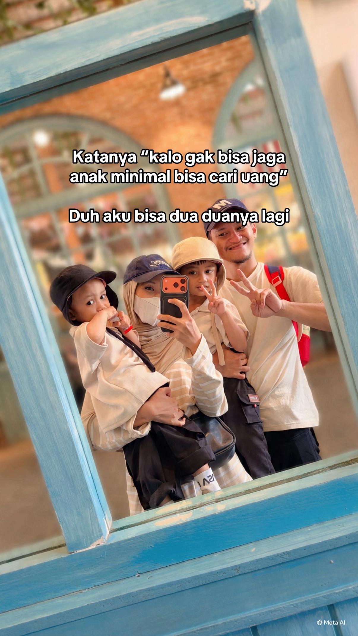 @Amihnya Keenan & Kafi