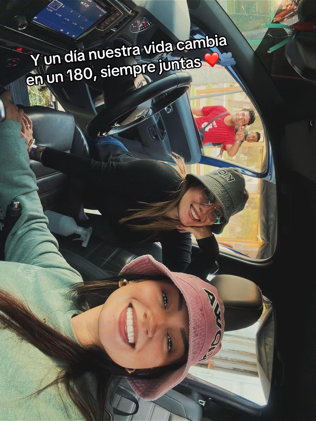 @Diana M. Alcaráz