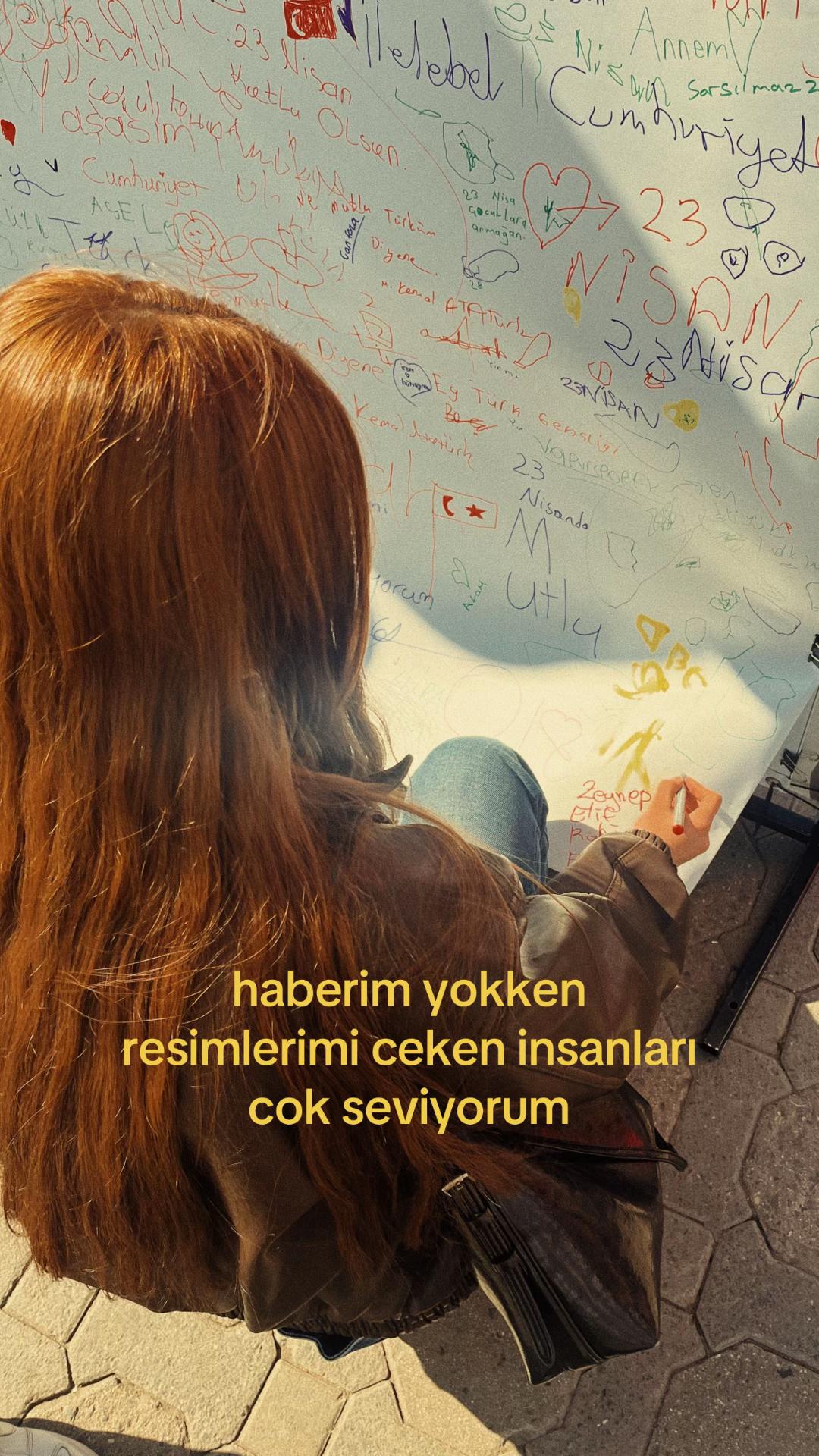 @✭