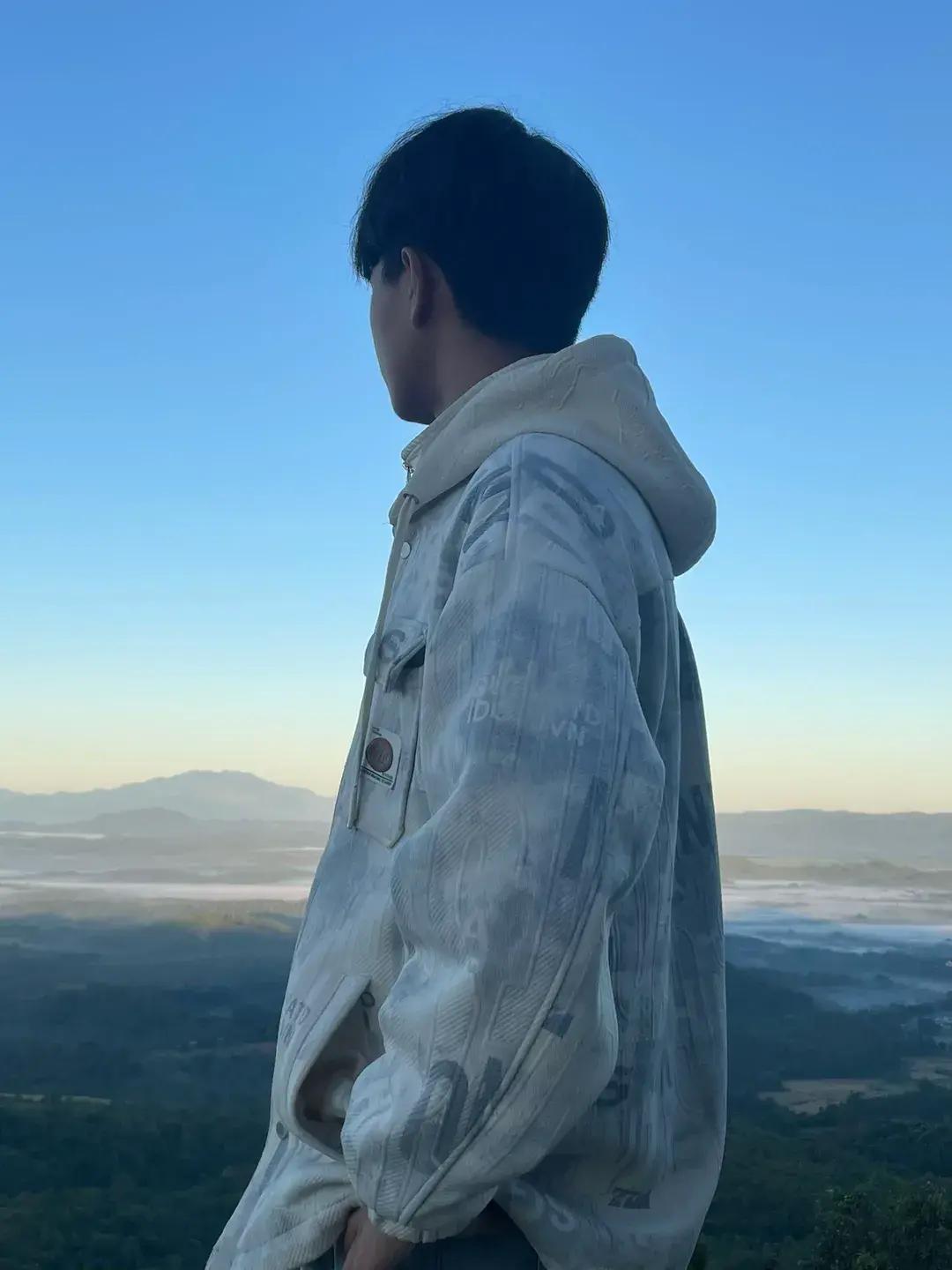 @王小 🧊