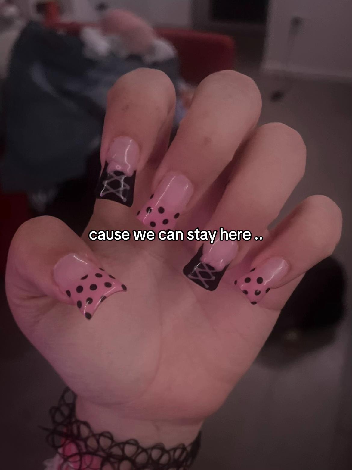 @⁎ ˚🦄ೃ࿔₊
